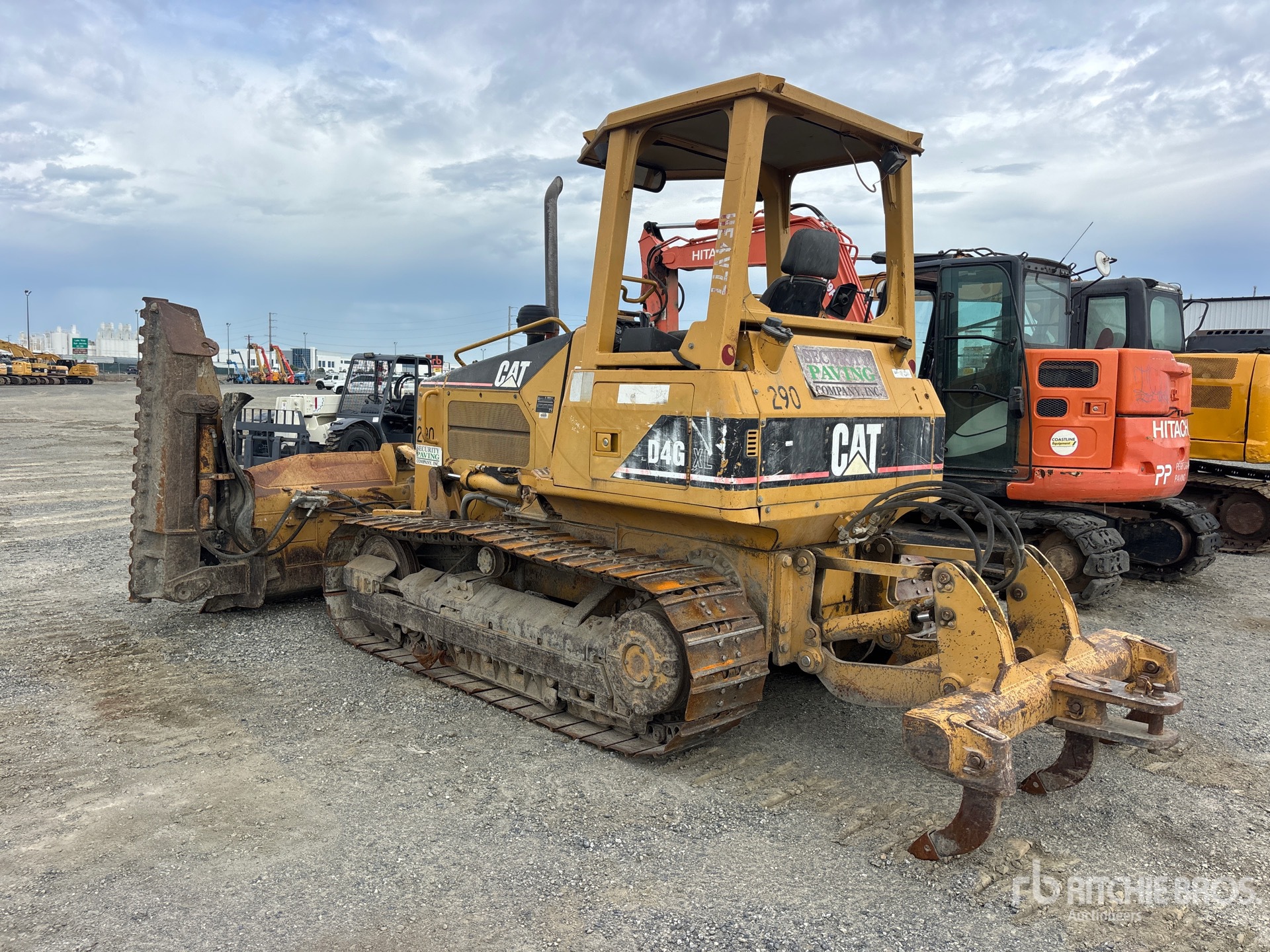 2007 Caterpillar D4G XL