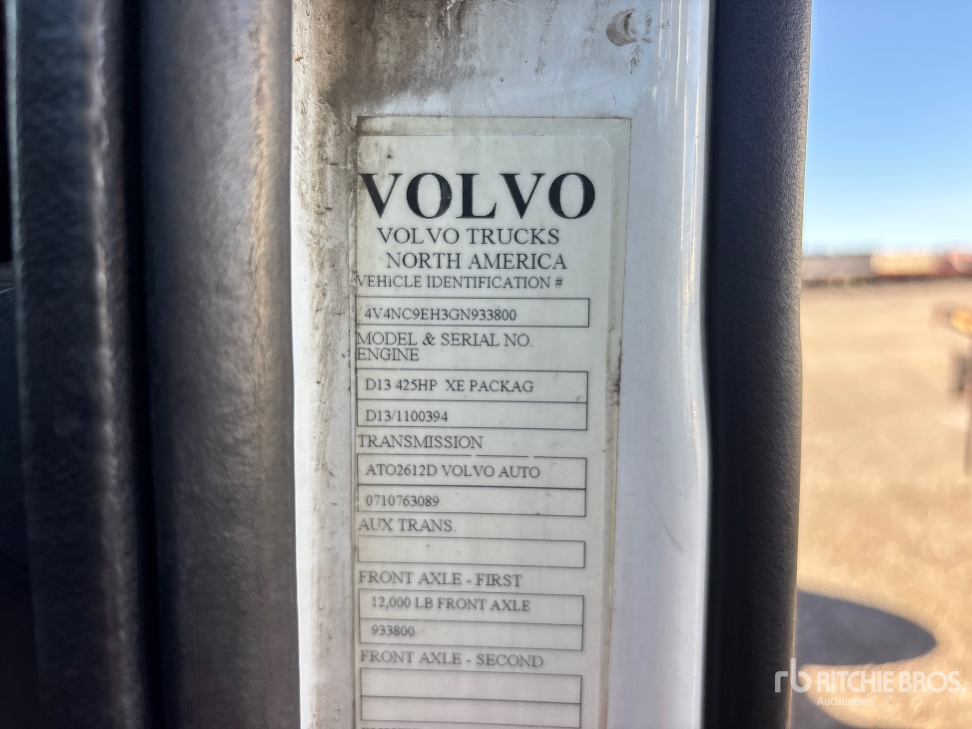 2016 Volvo VNL