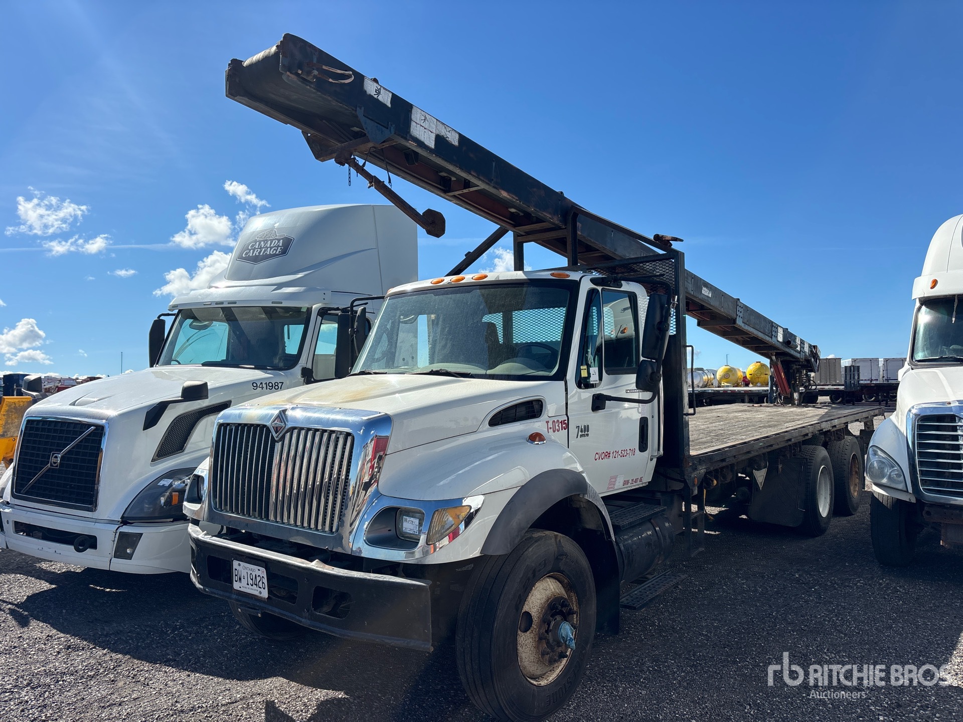 2005 International 7400