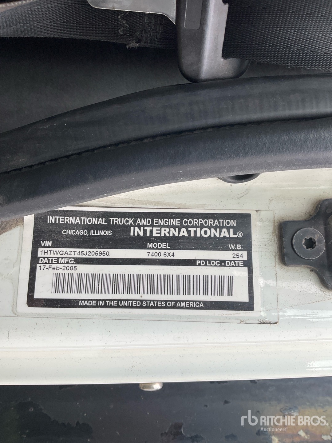 2005 International 7400