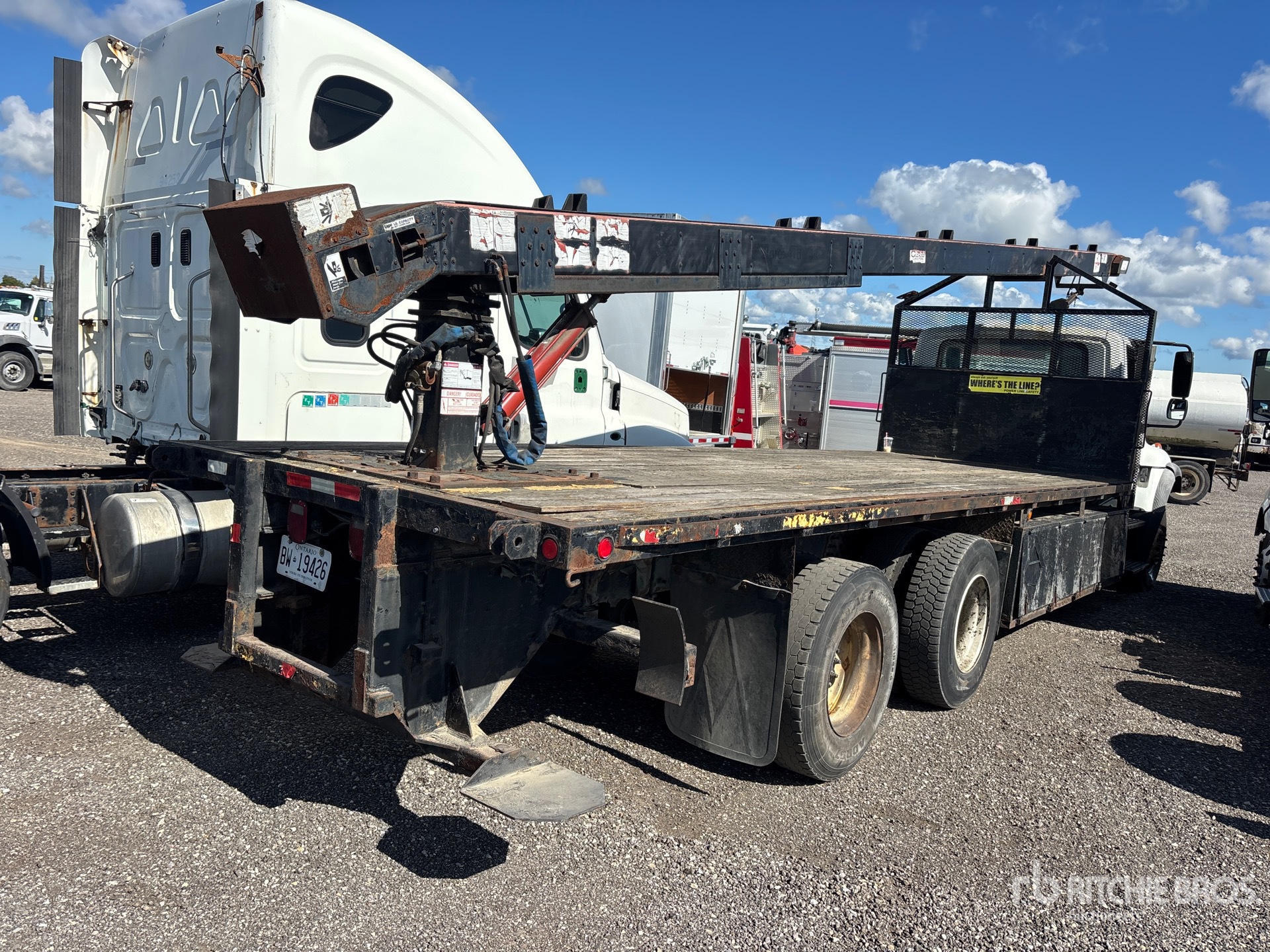 2005 International 7400