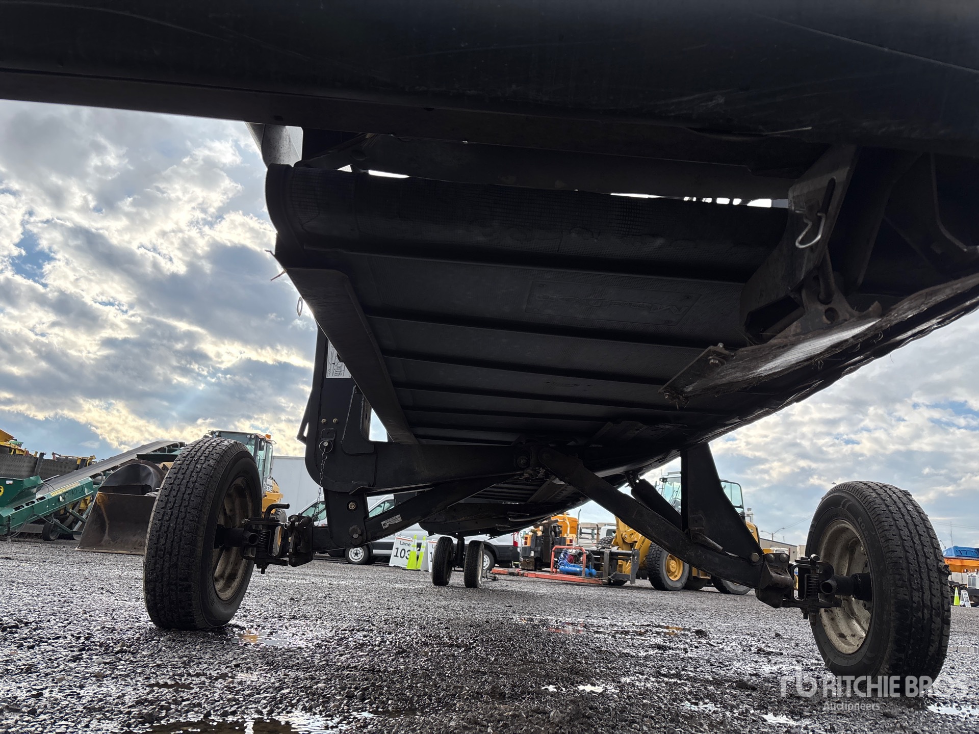 2014 Macdon D65