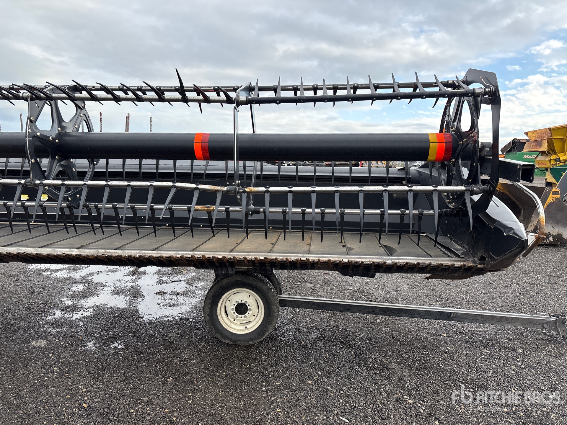 2014 Macdon D65