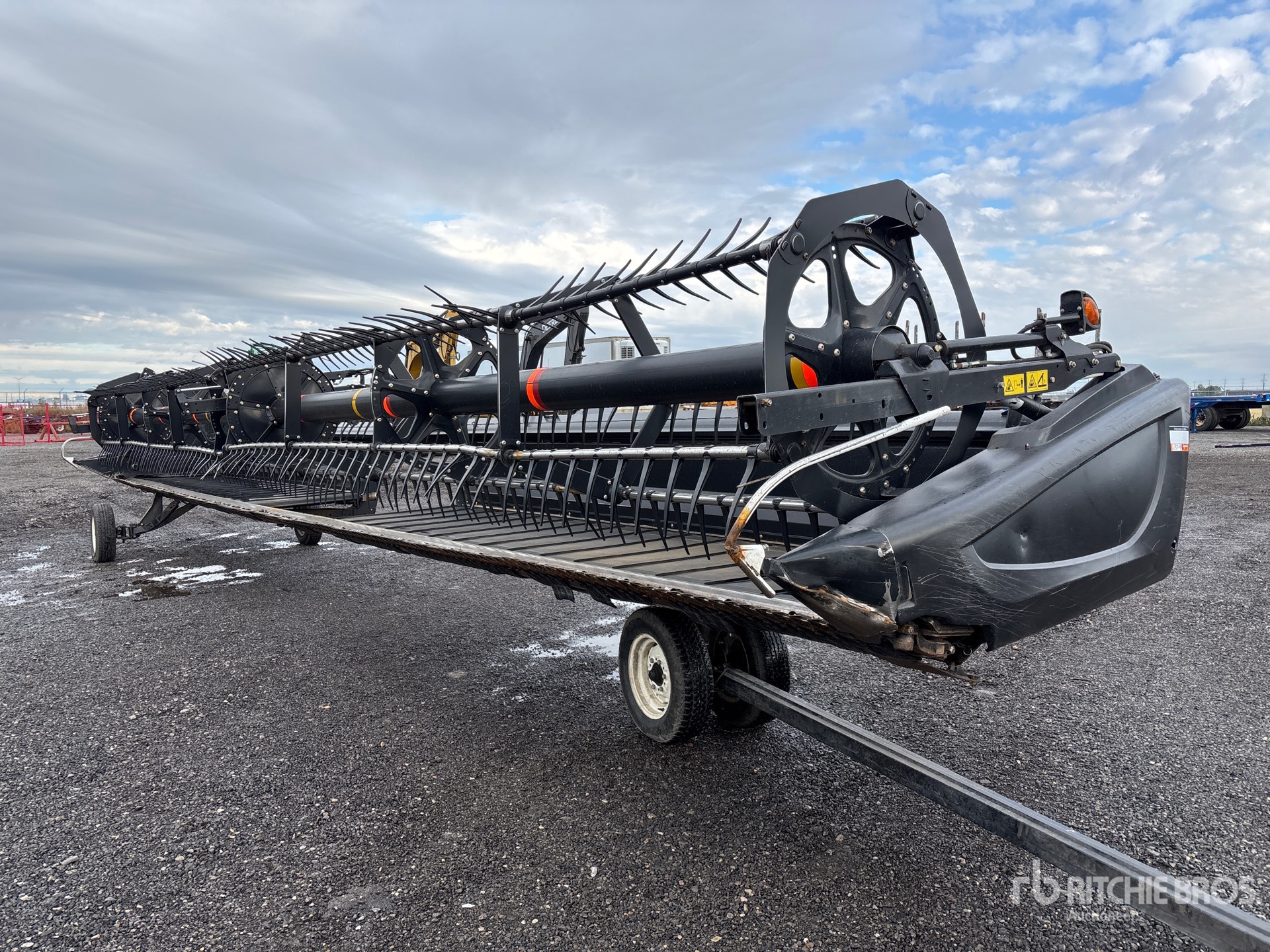 2014 Macdon D65