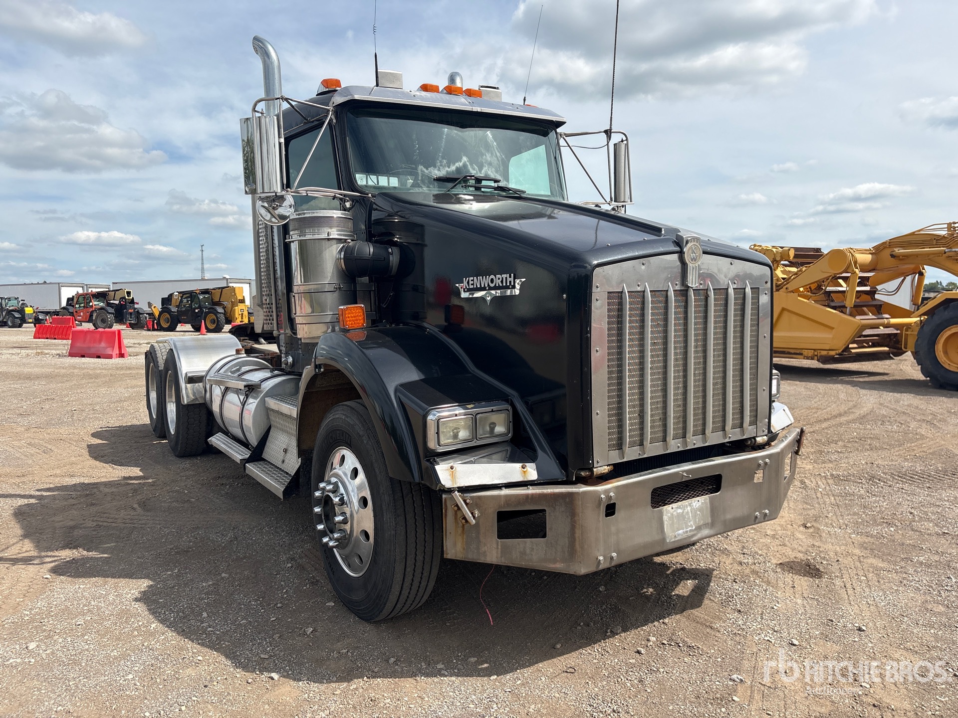 2000 Kenworth T800