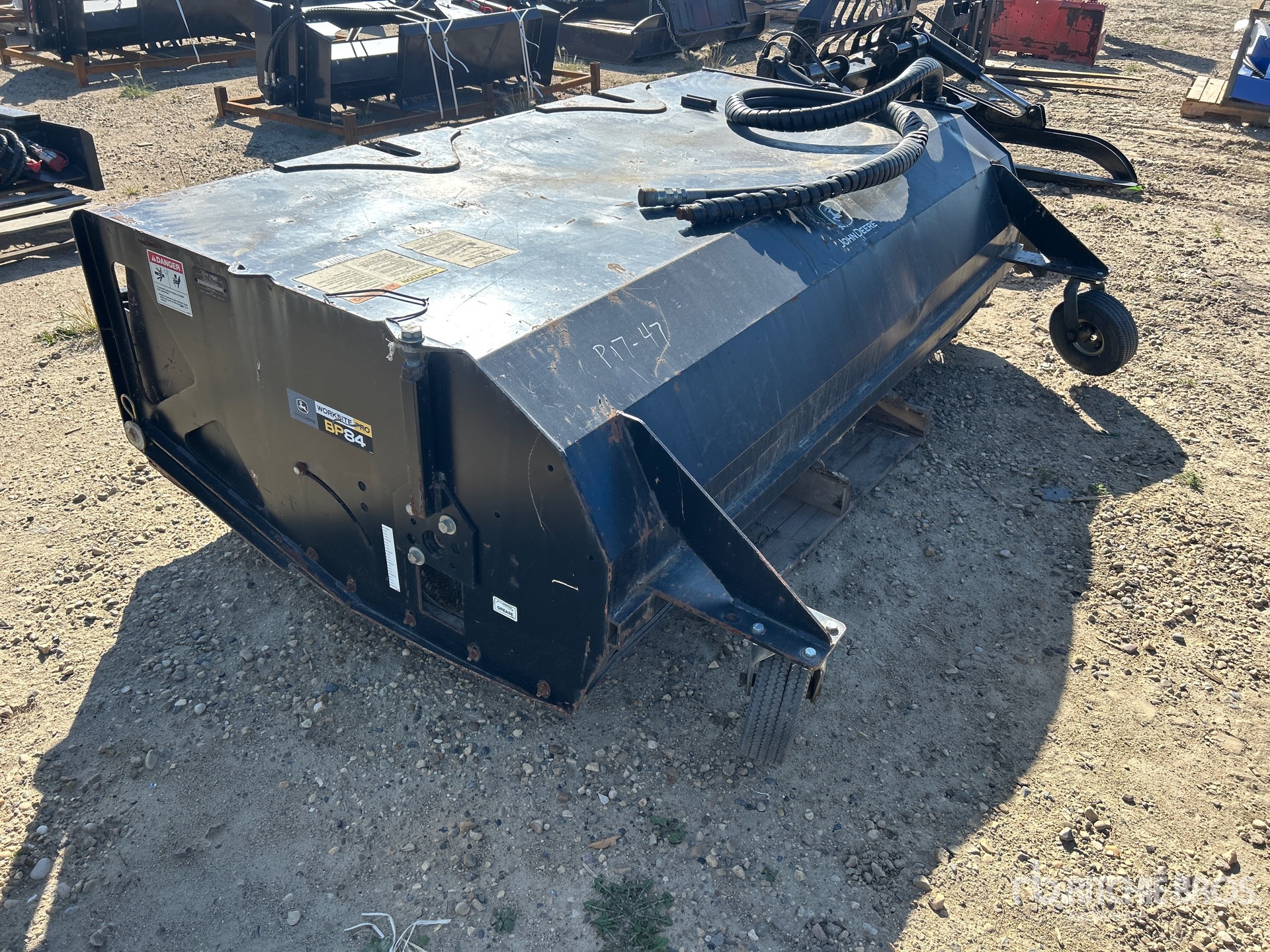 John Deere BP84