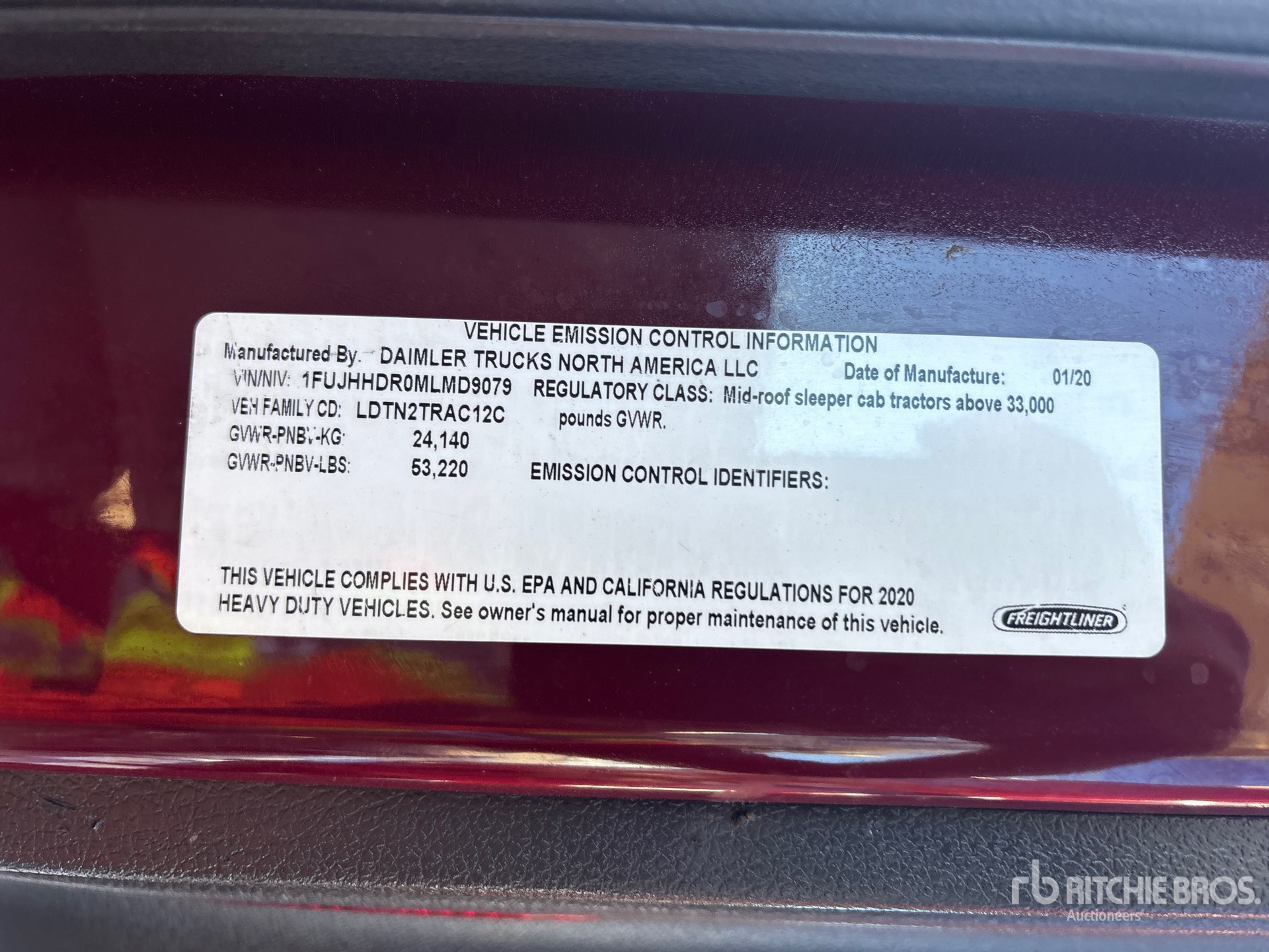 2021 Freightliner CASCADIA 126