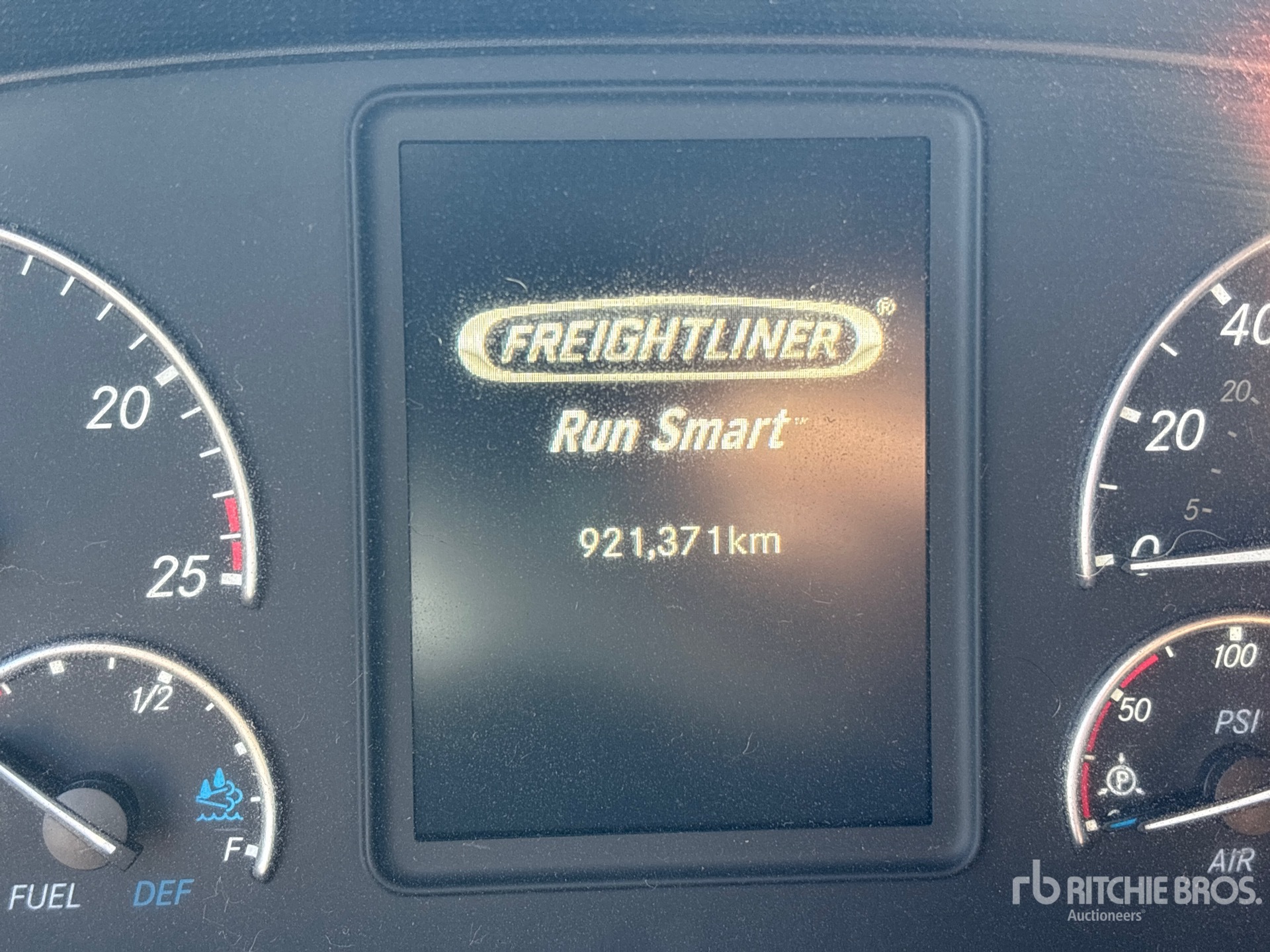2021 Freightliner CASCADIA 126