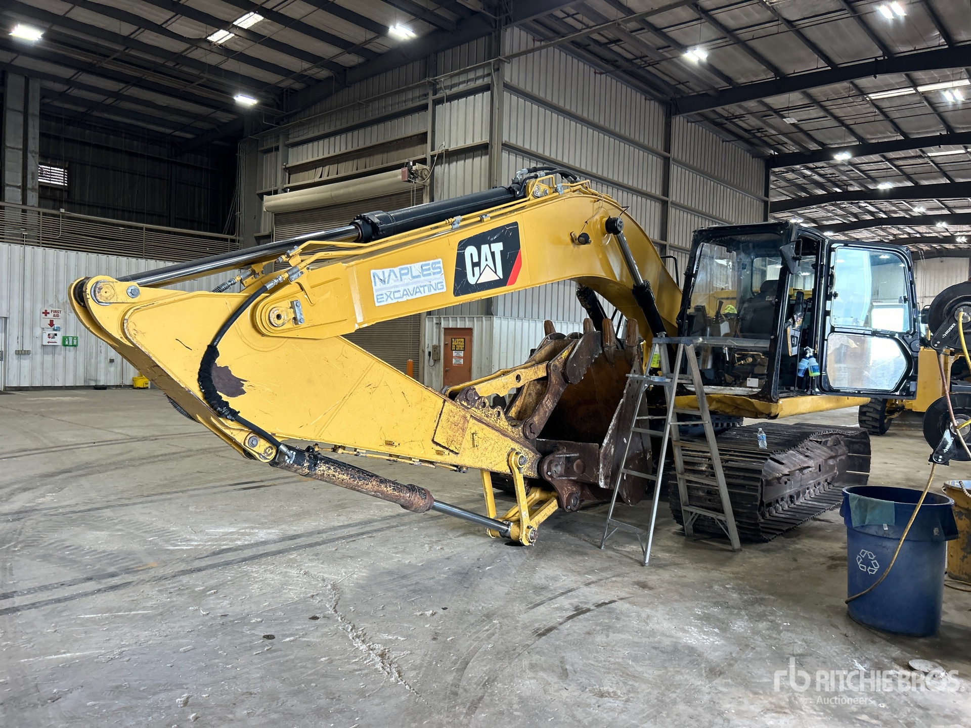 2019 Caterpillar 320 GC