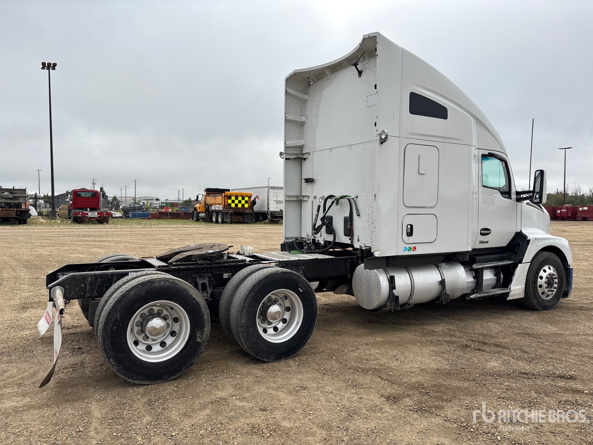 2023 Kenworth T680