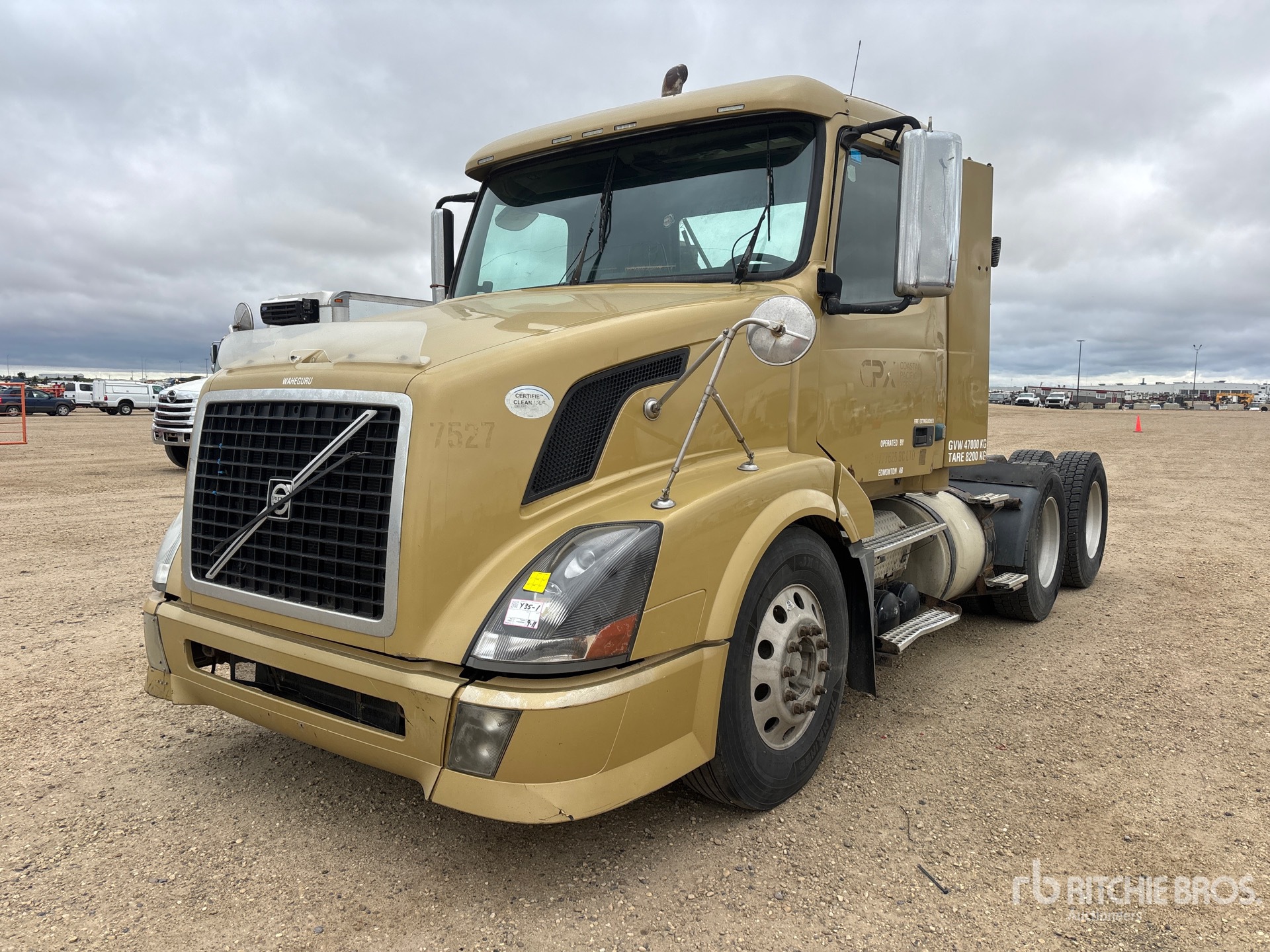 2010 Volvo VNL