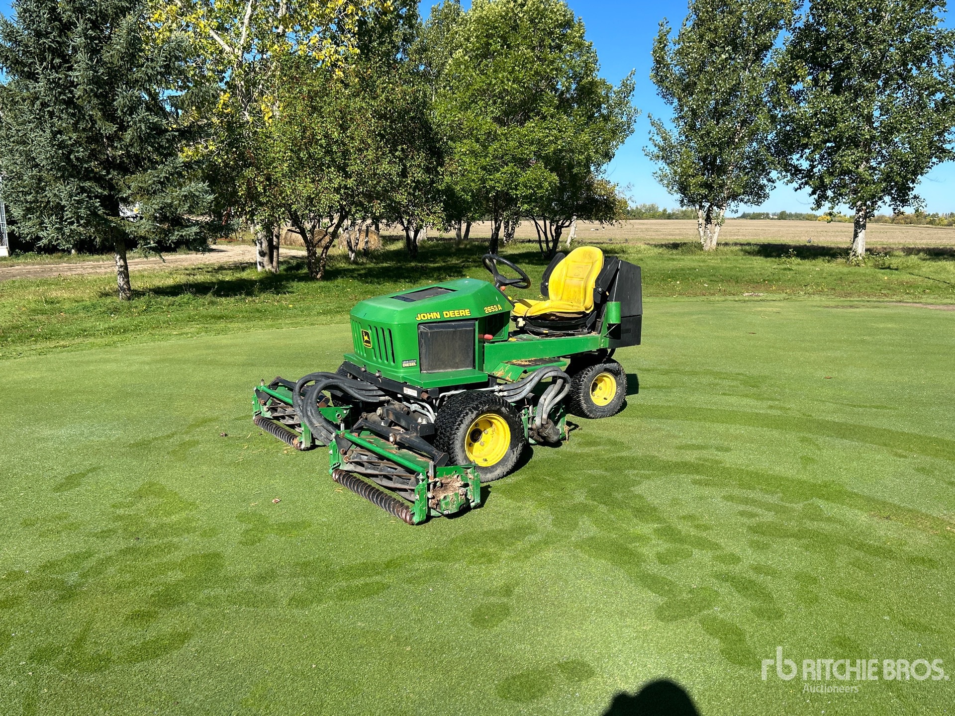 John Deere 2635A