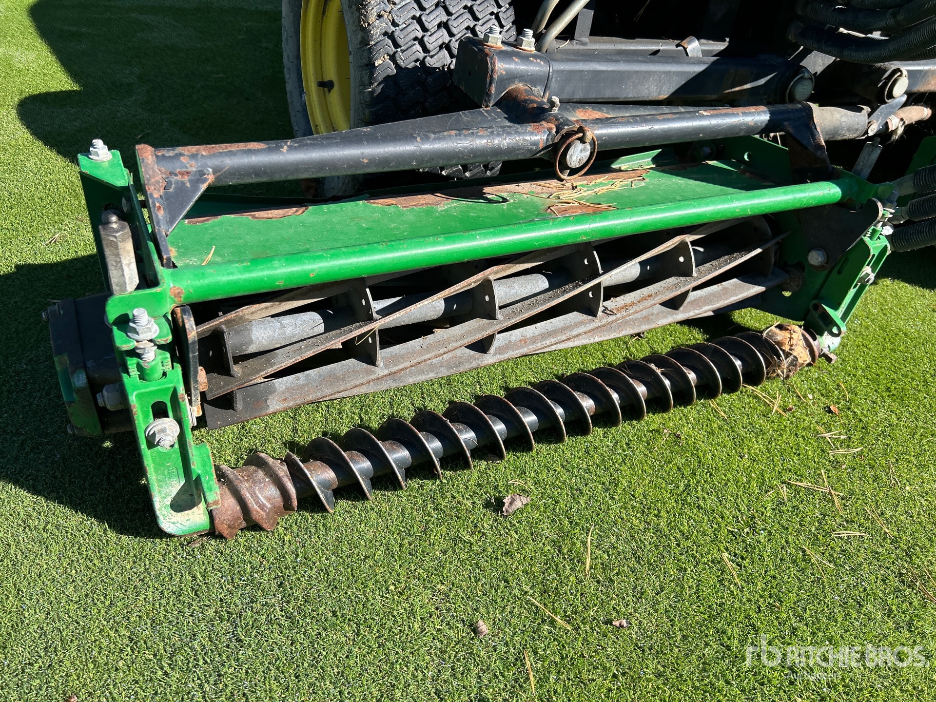 John Deere 2635A