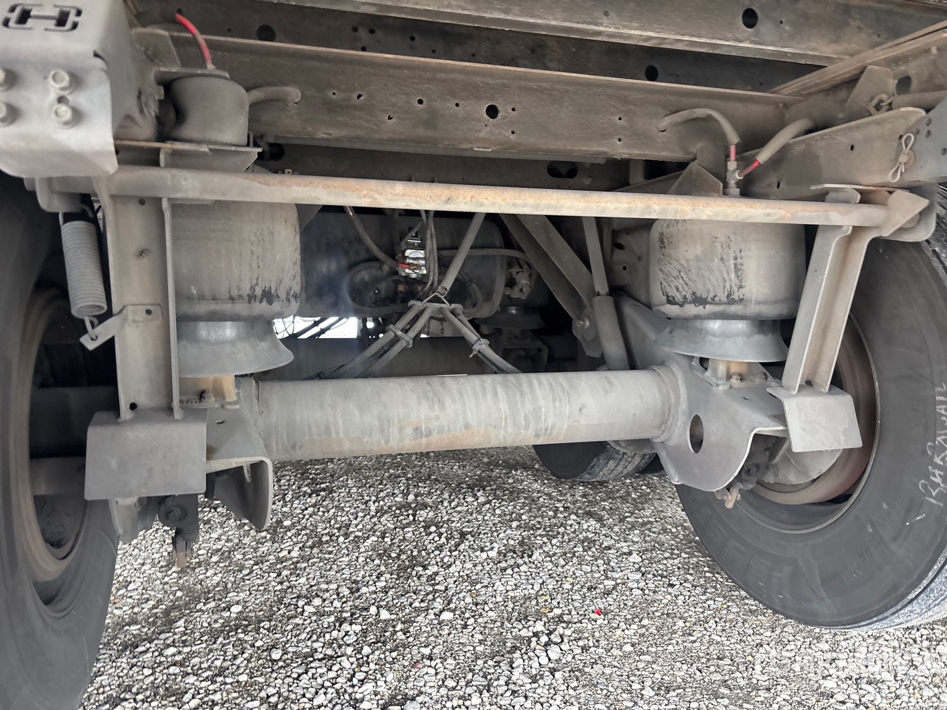 2021 Utility 53 FT T/A