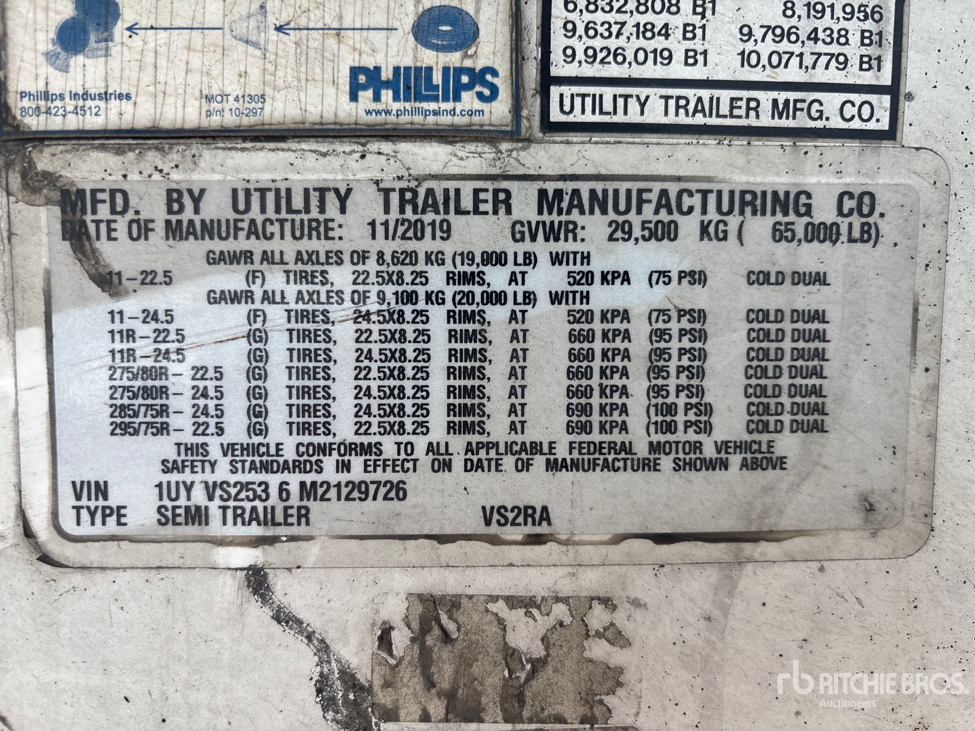 2021 Utility 53 FT T/A
