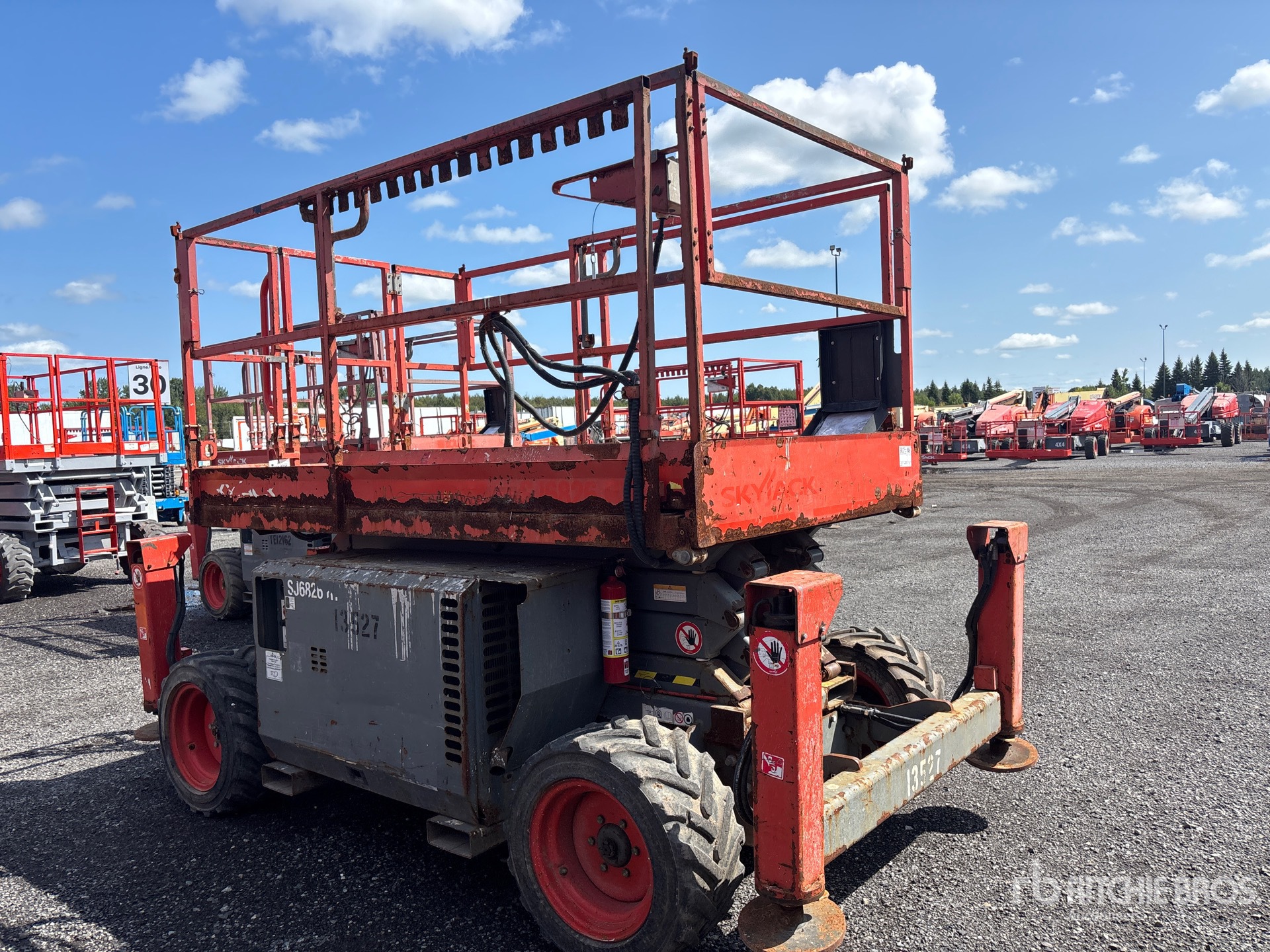2019 Skyjack SJ6826 RT