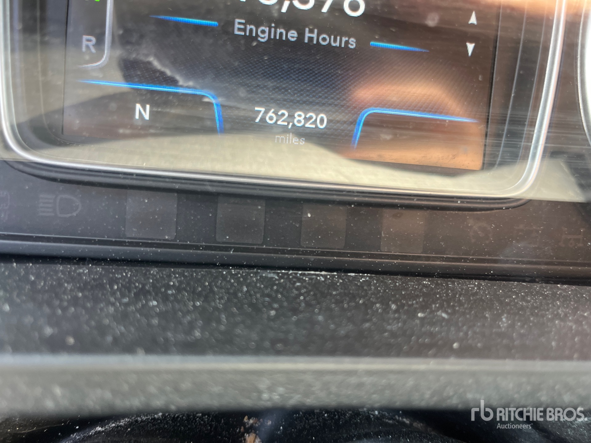2019 International LT625