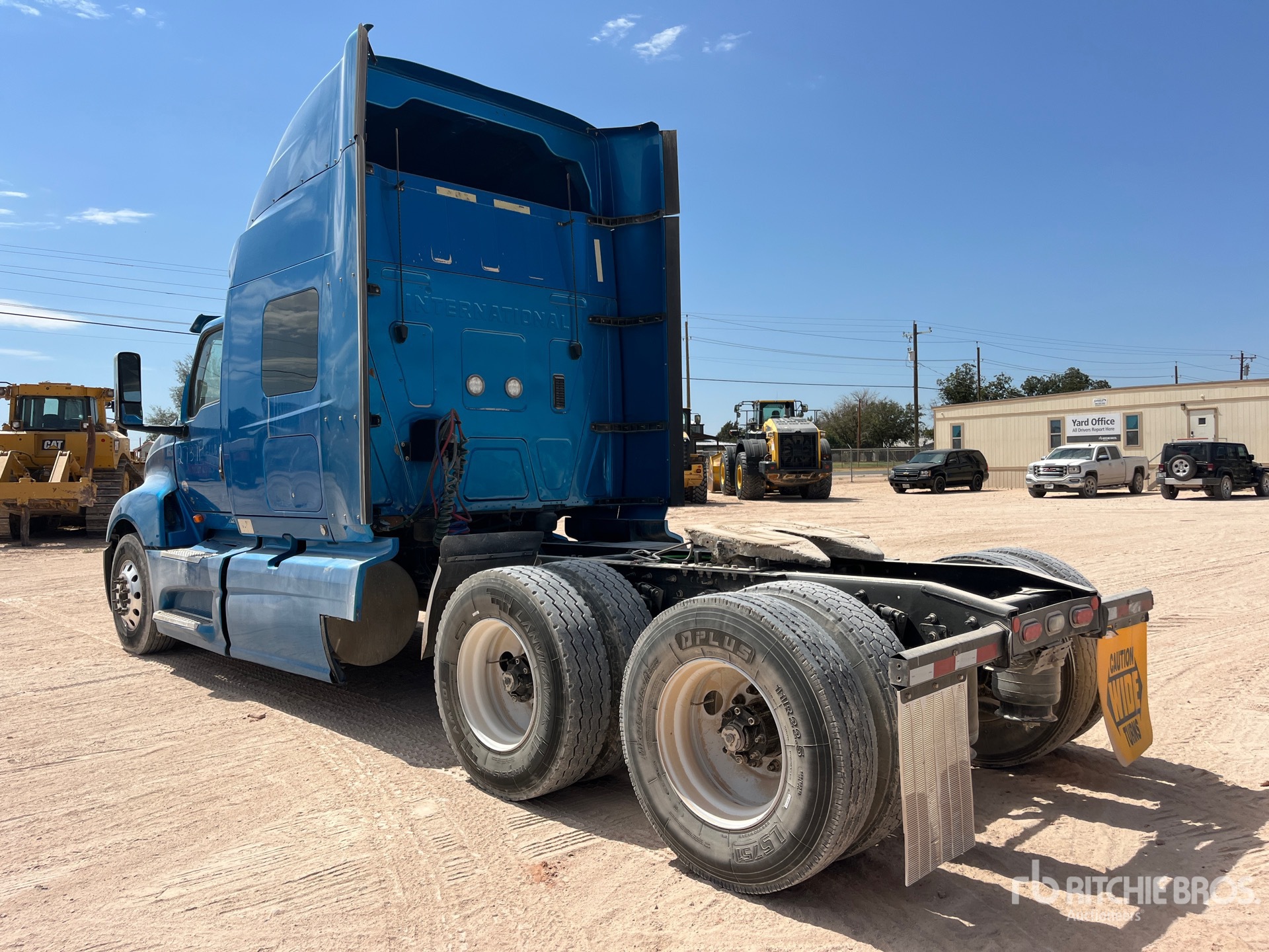 2019 International LT625