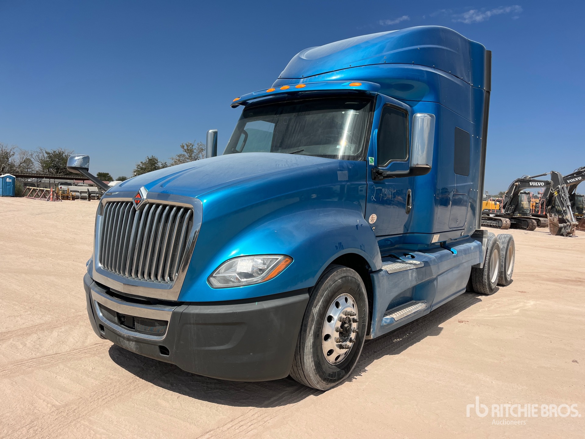 2019 International LT625