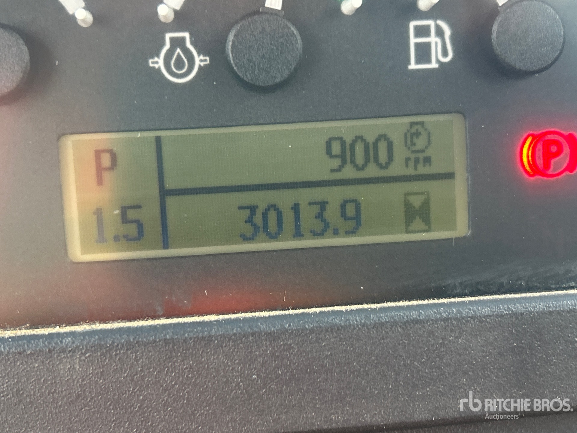 2017 John Deere 700K