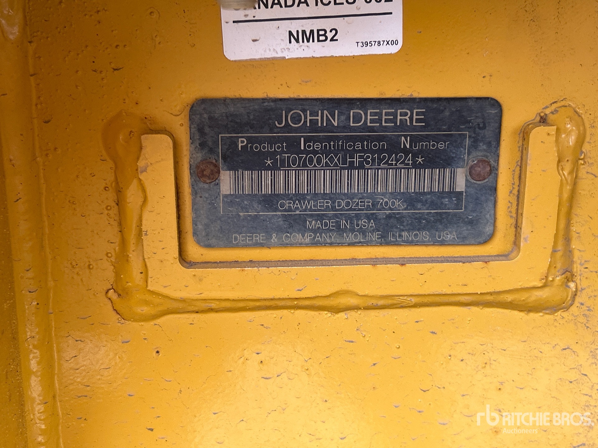 2017 John Deere 700K