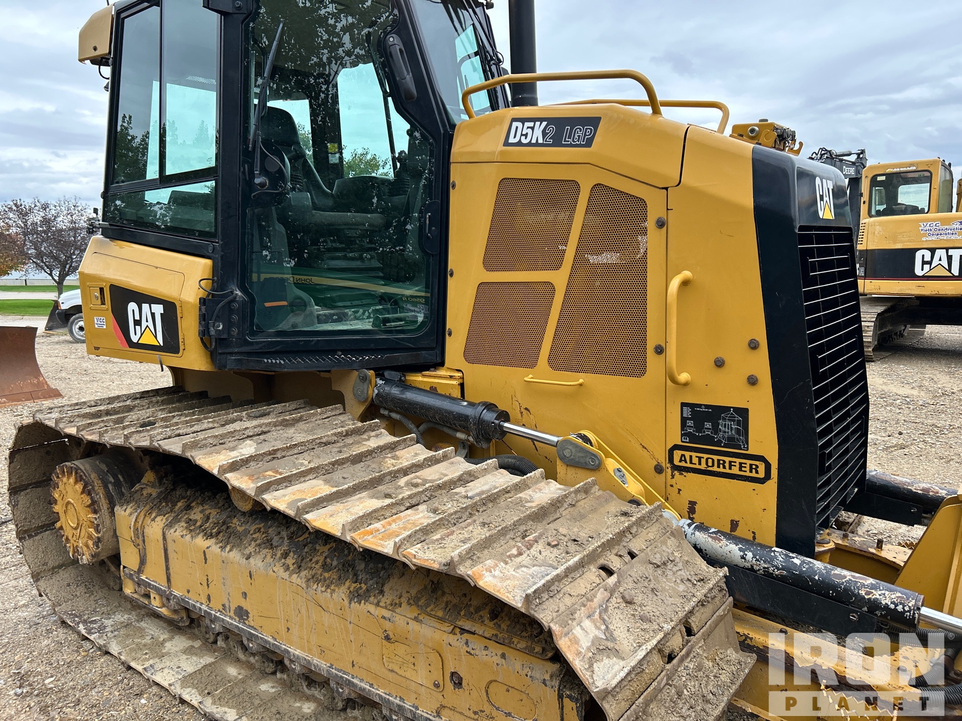 2017 Caterpillar D5K2 LGP