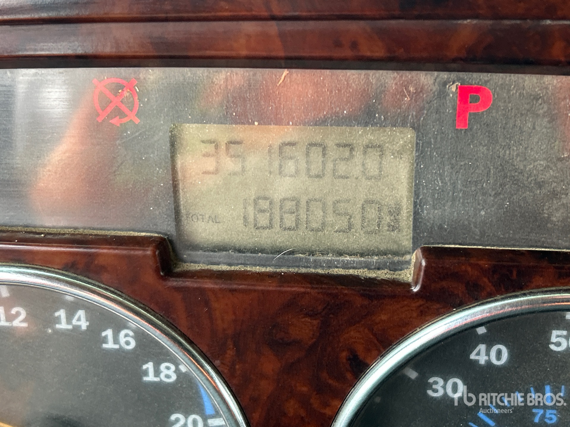 2007 Mack CV713