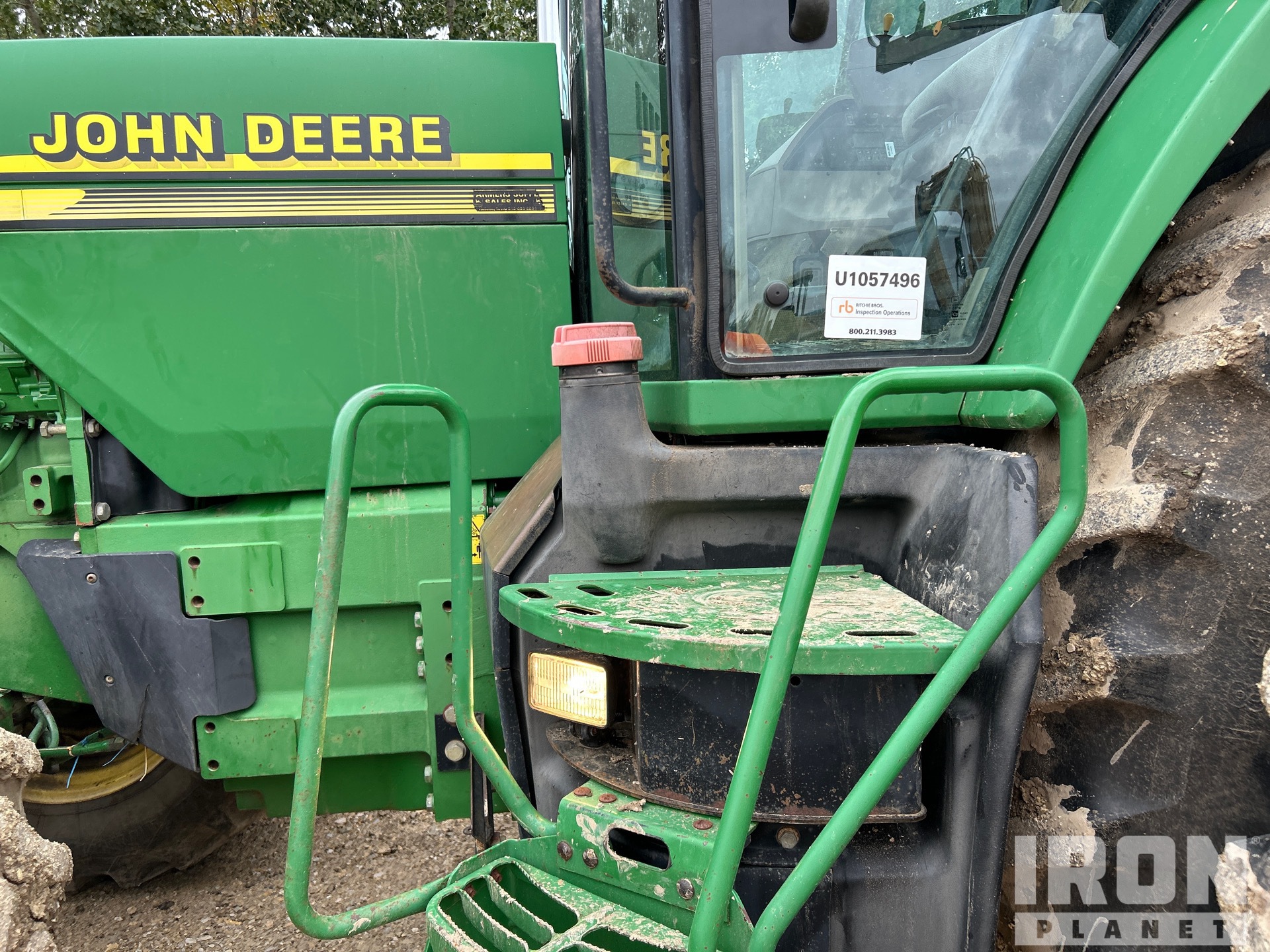 2000 John Deere 8410