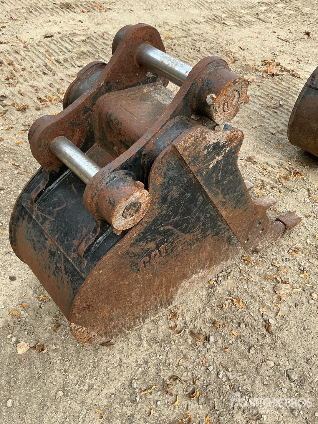 Caterpillar 16 IN - FITS CAT 304