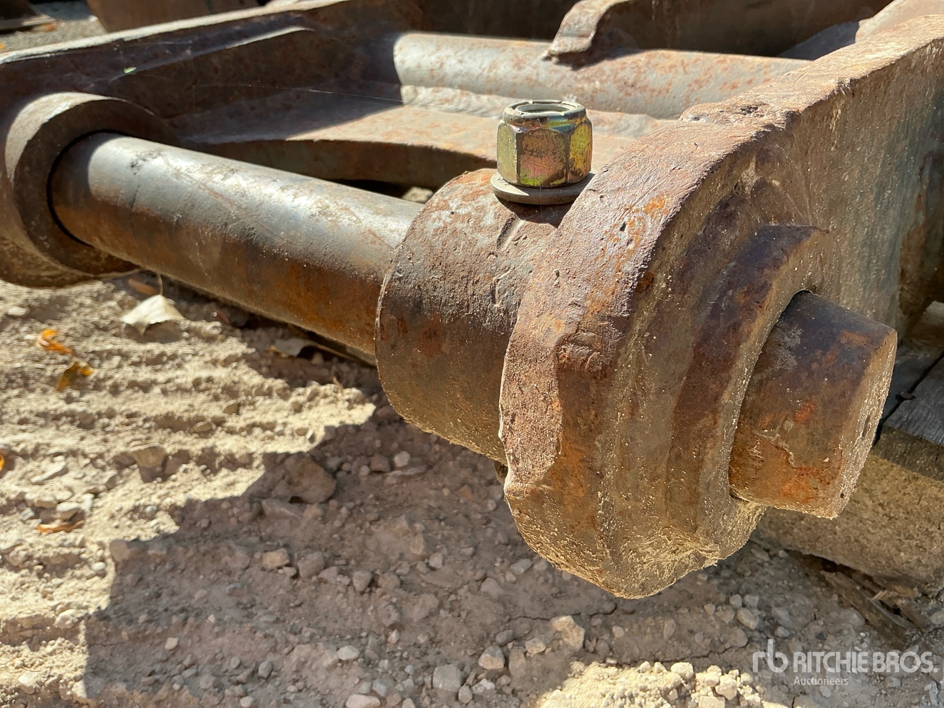 Caterpillar - FITS CAT 320, 322