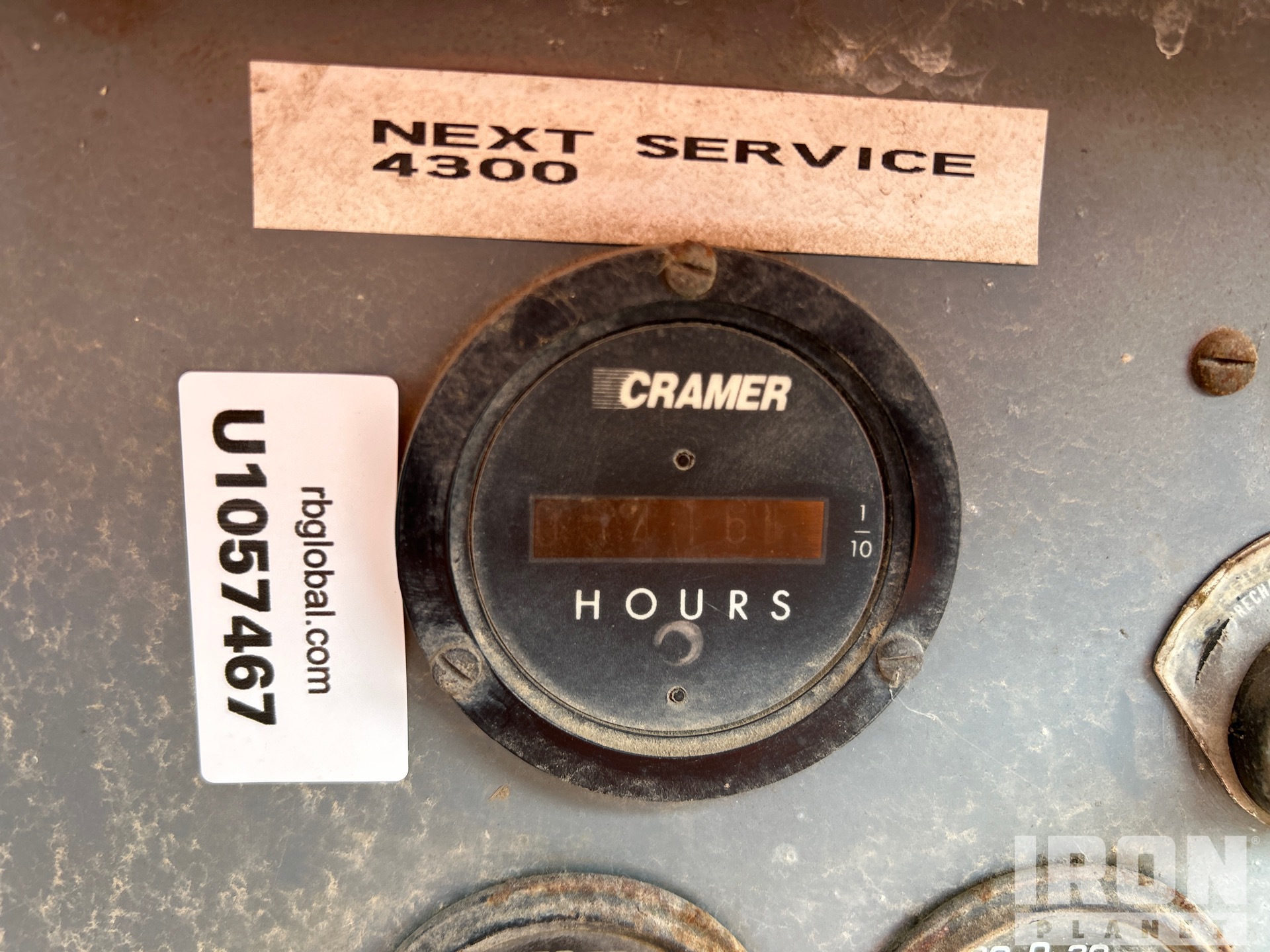 1989 Boss BGK64