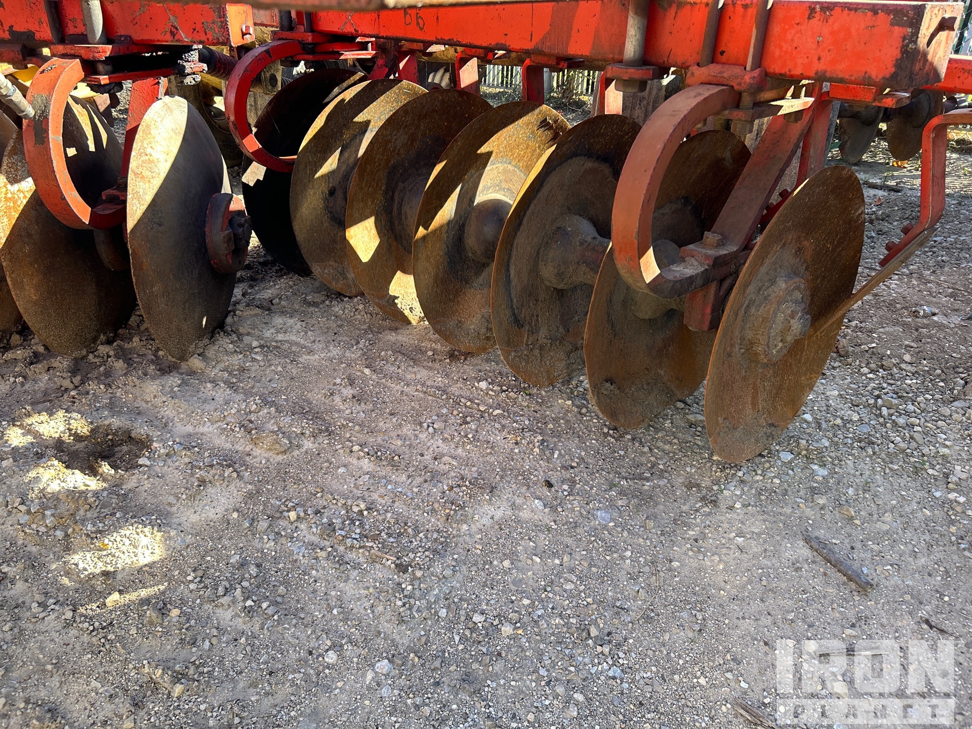 Krause 144 IN PIN HITCH TANDEM BREAKING