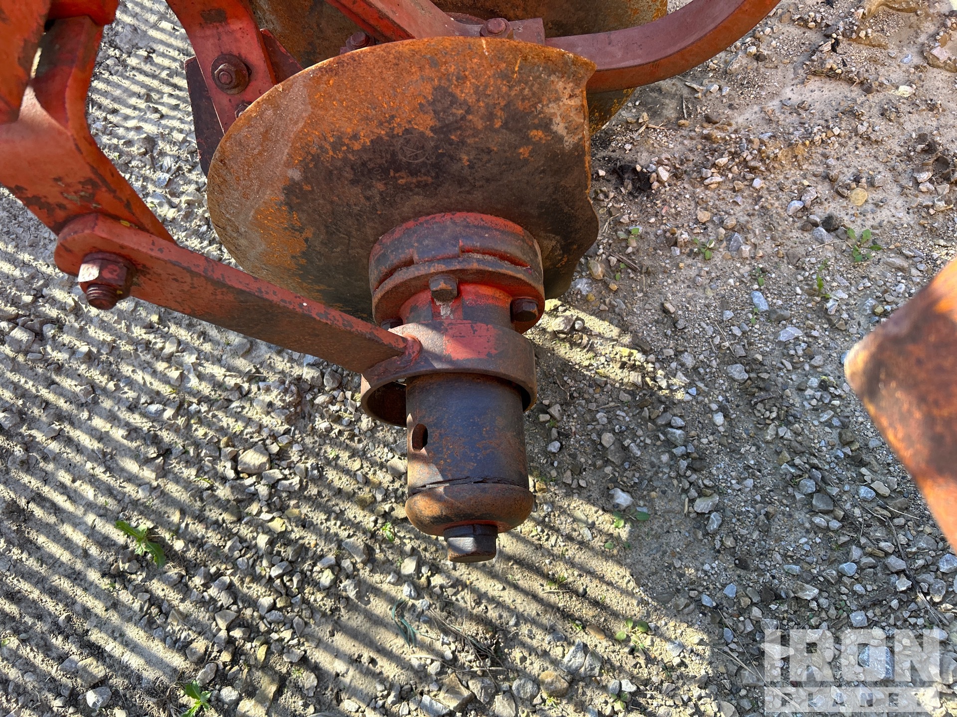 Krause 144 IN PIN HITCH TANDEM BREAKING