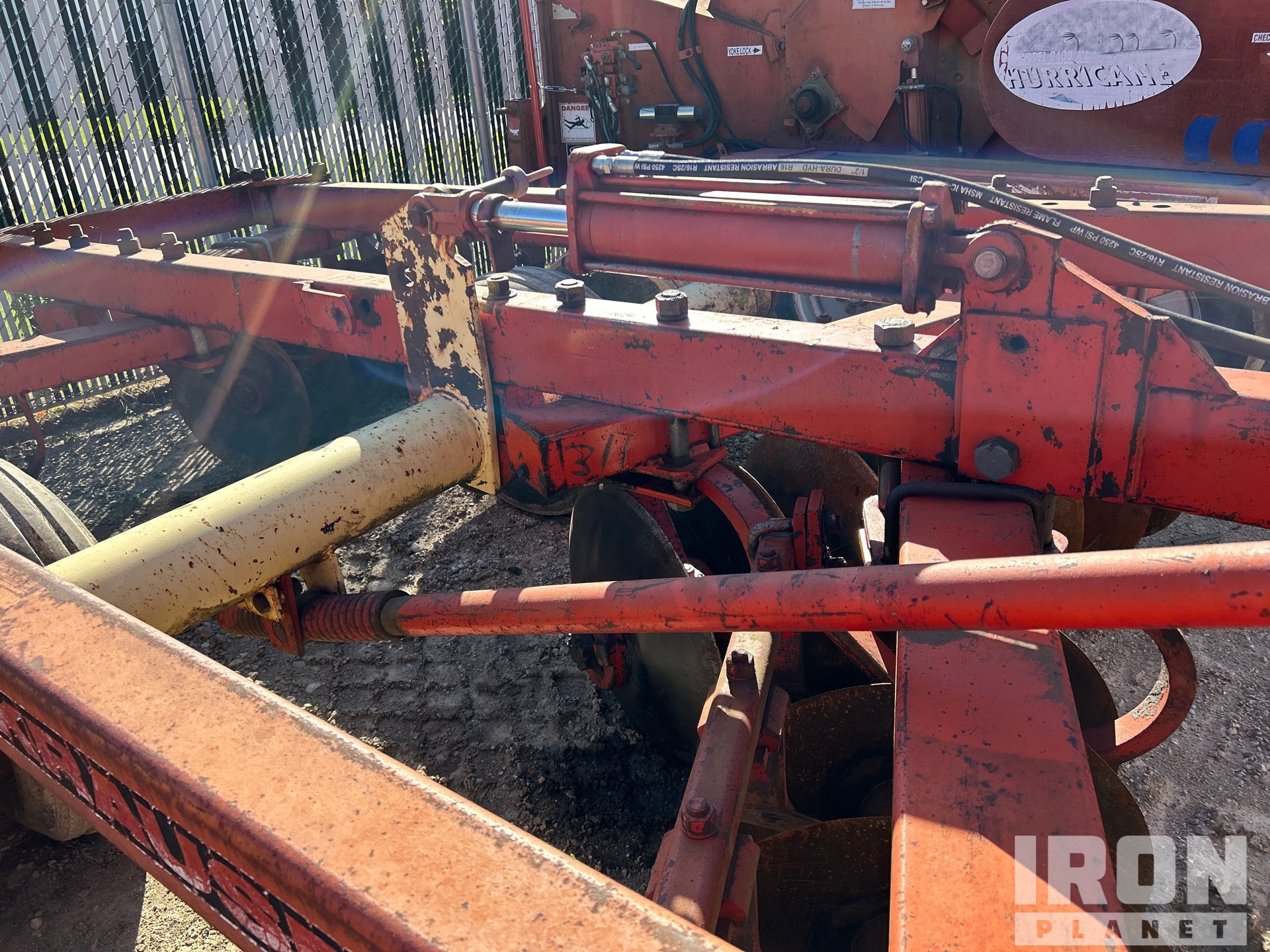 Krause 144 IN PIN HITCH TANDEM BREAKING