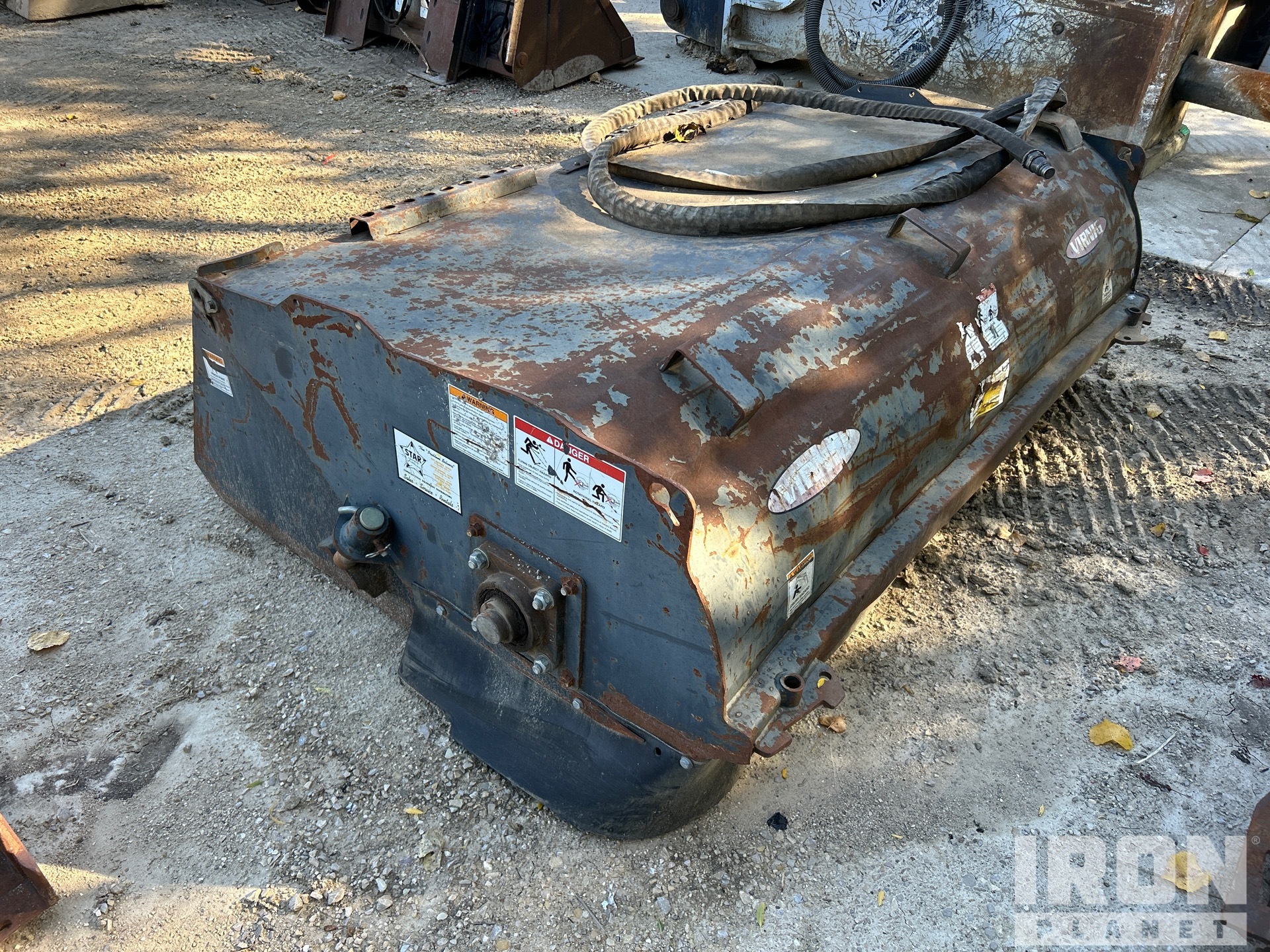 Bobcat 72 IN