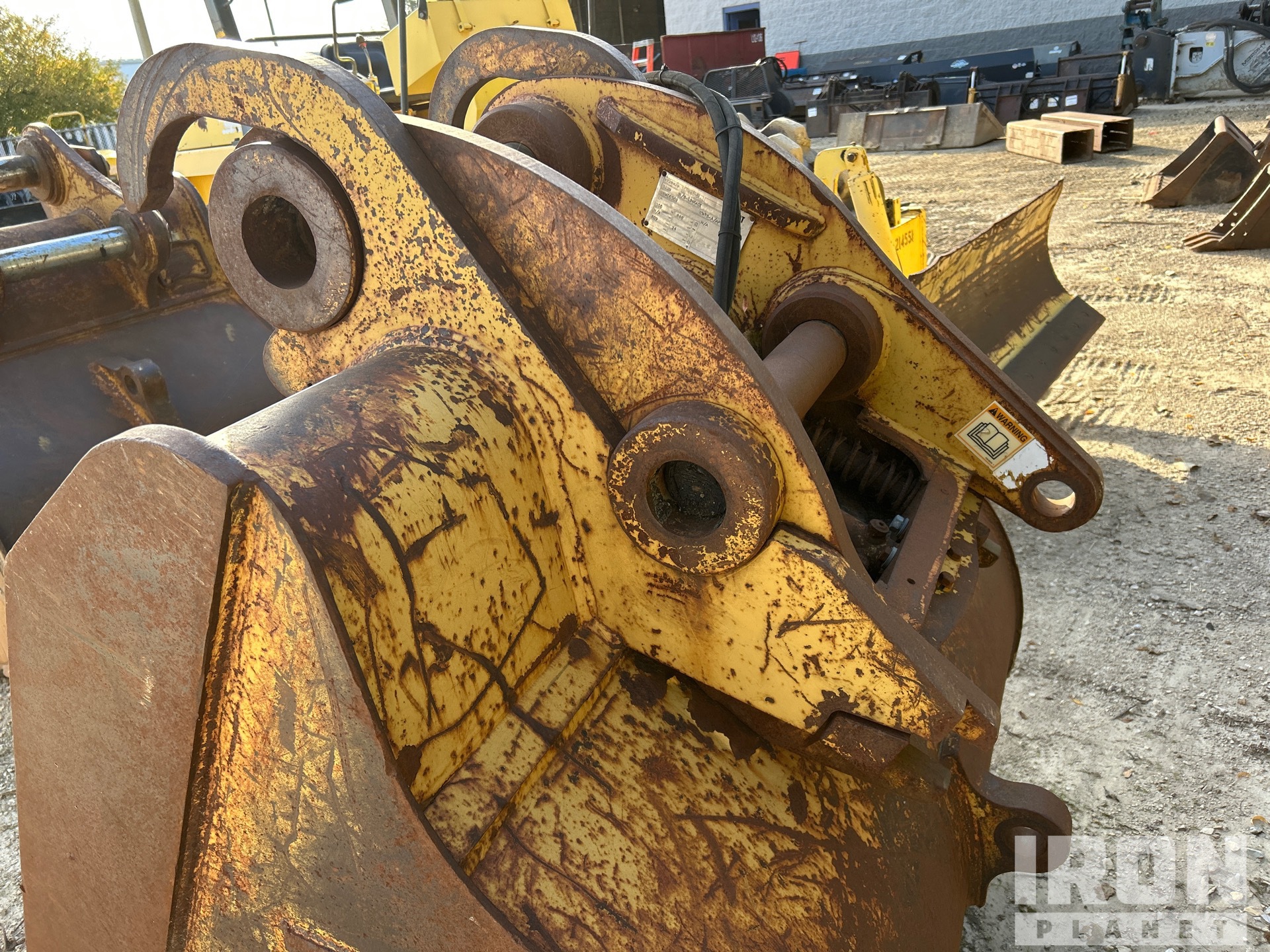 Caterpillar 54 IN Q/C DIGGING - FITS CAT 322B