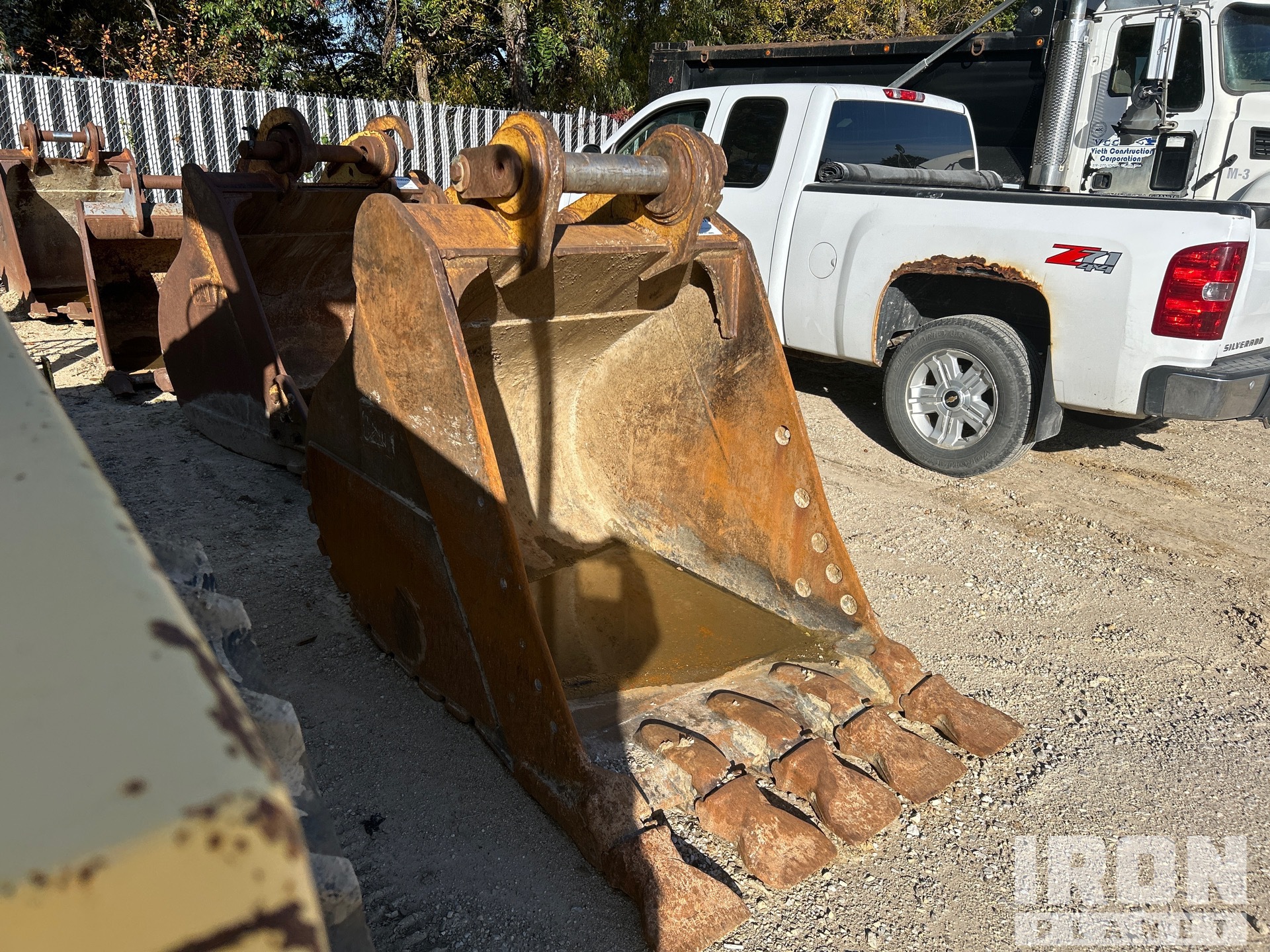 Caterpillar 44 IN DIGGING