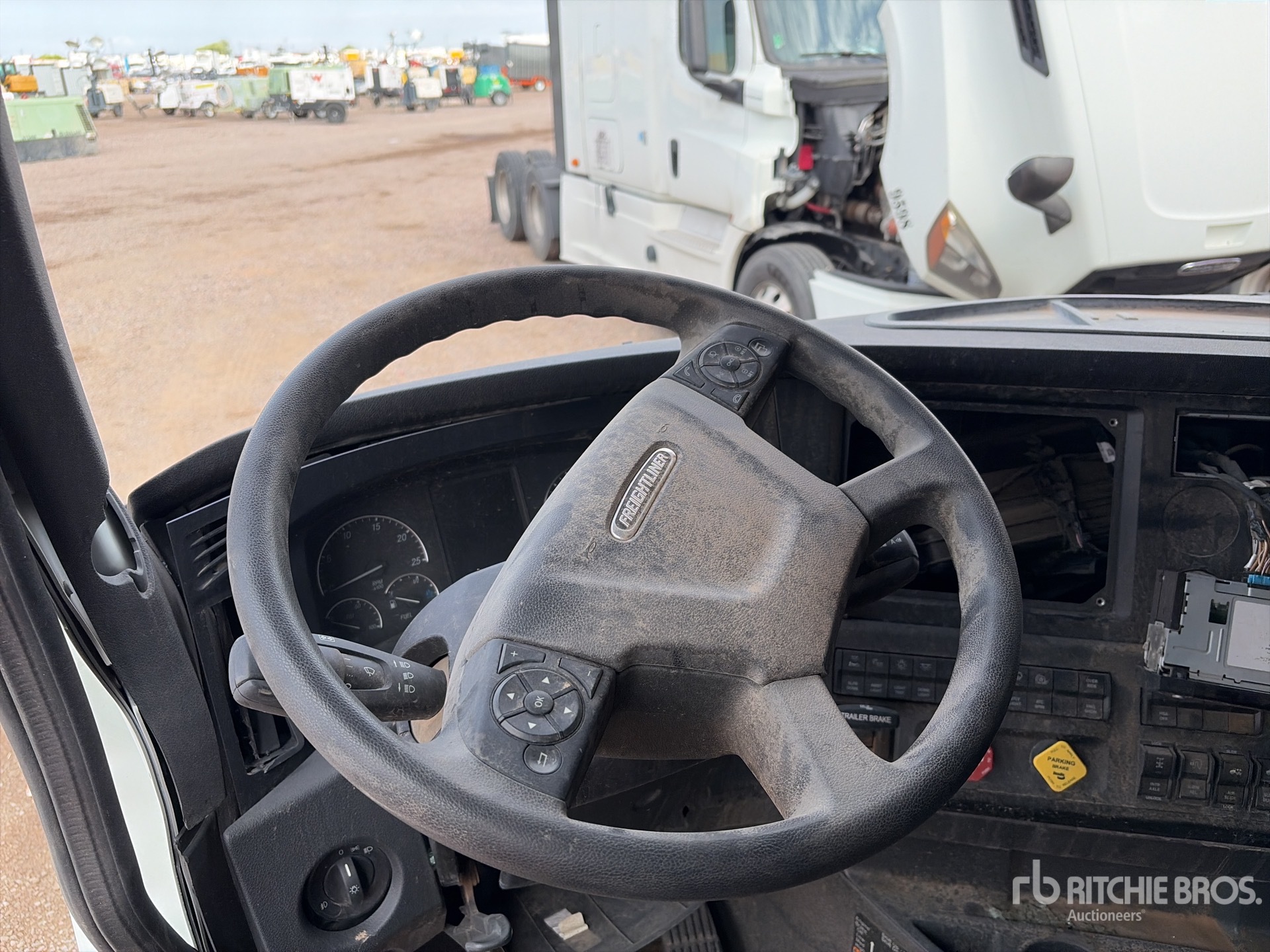 2024 Freightliner CASCADIA 126