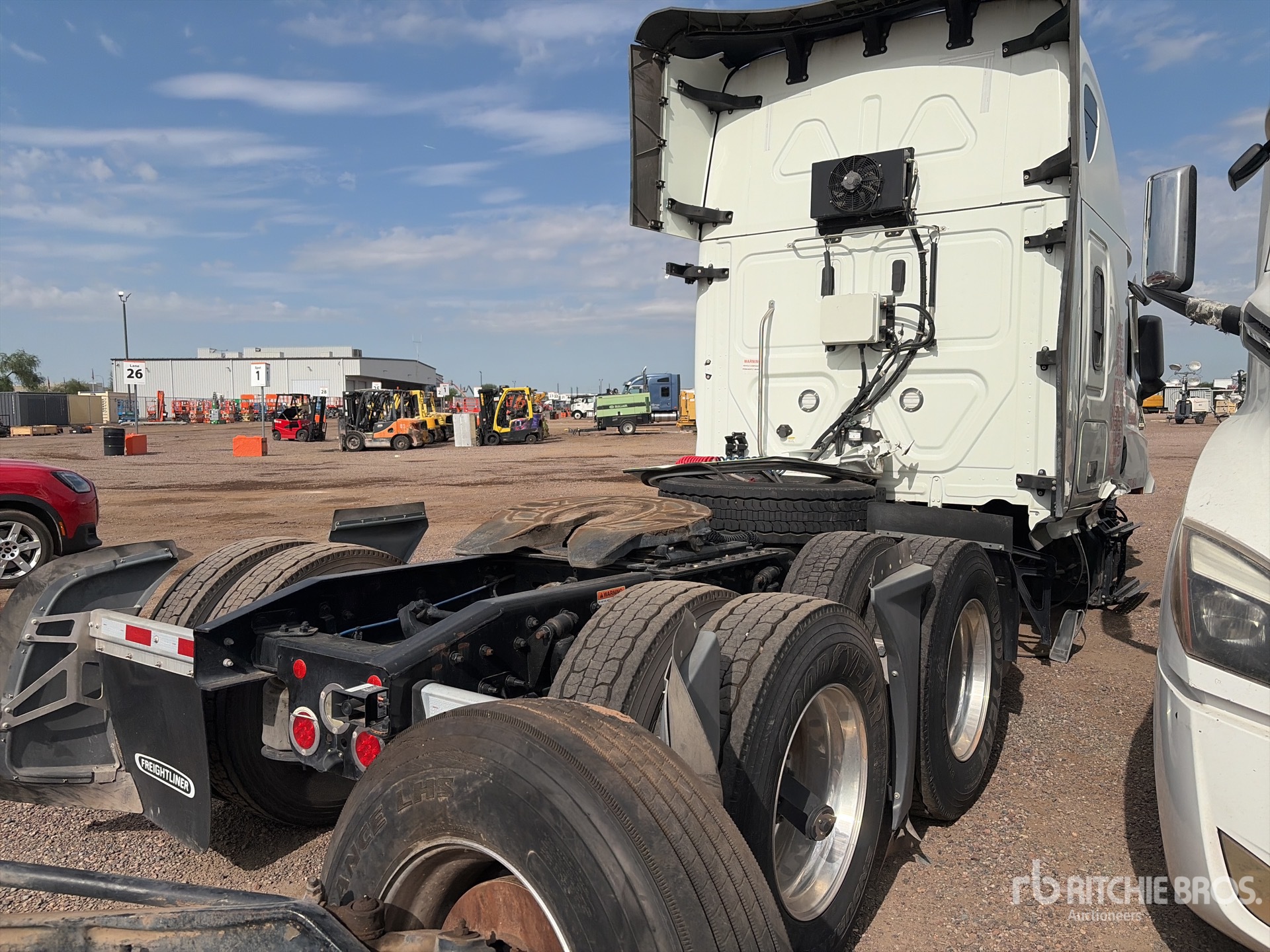 2024 Freightliner CASCADIA 126