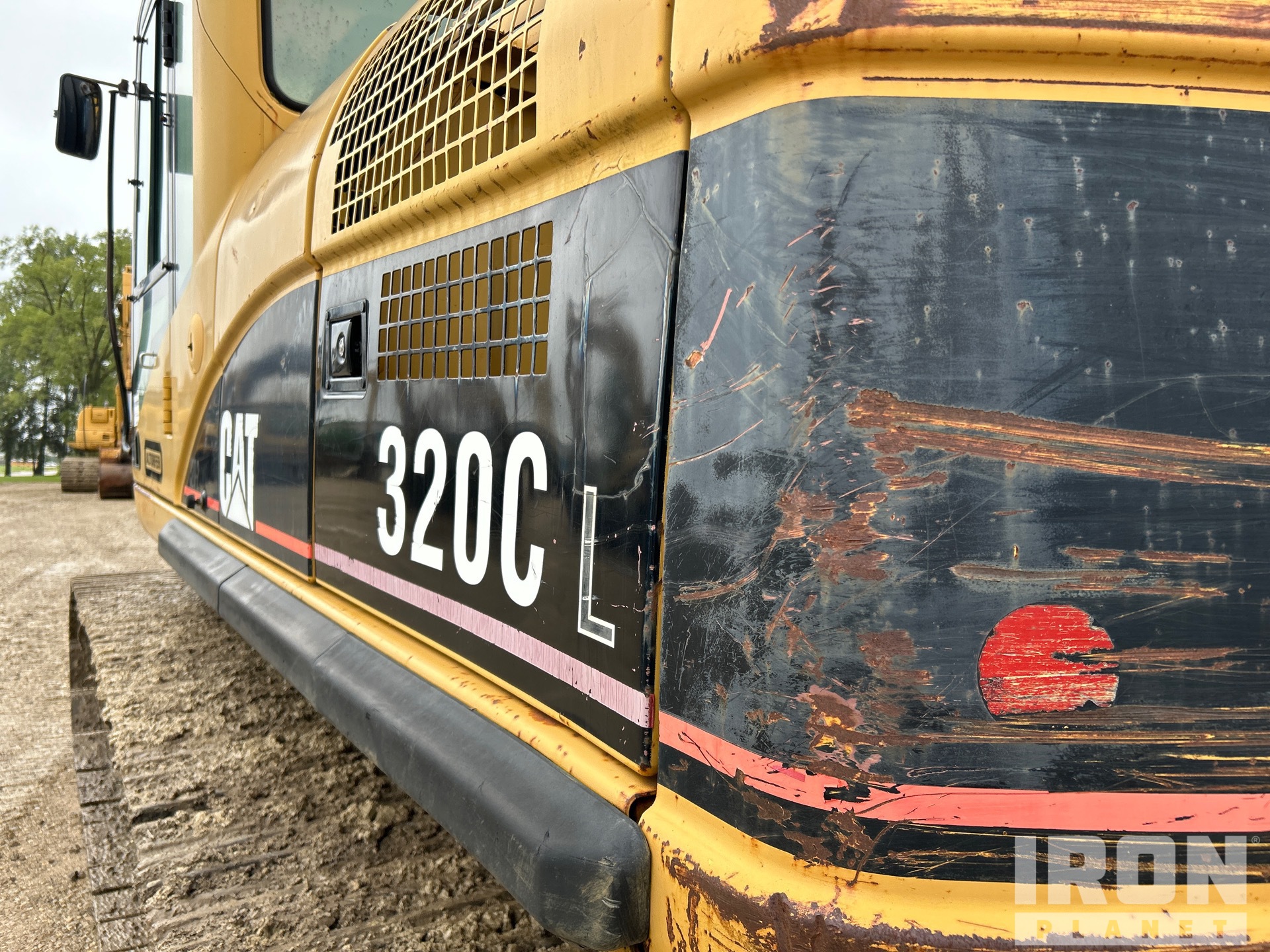 2001 Caterpillar 320C L