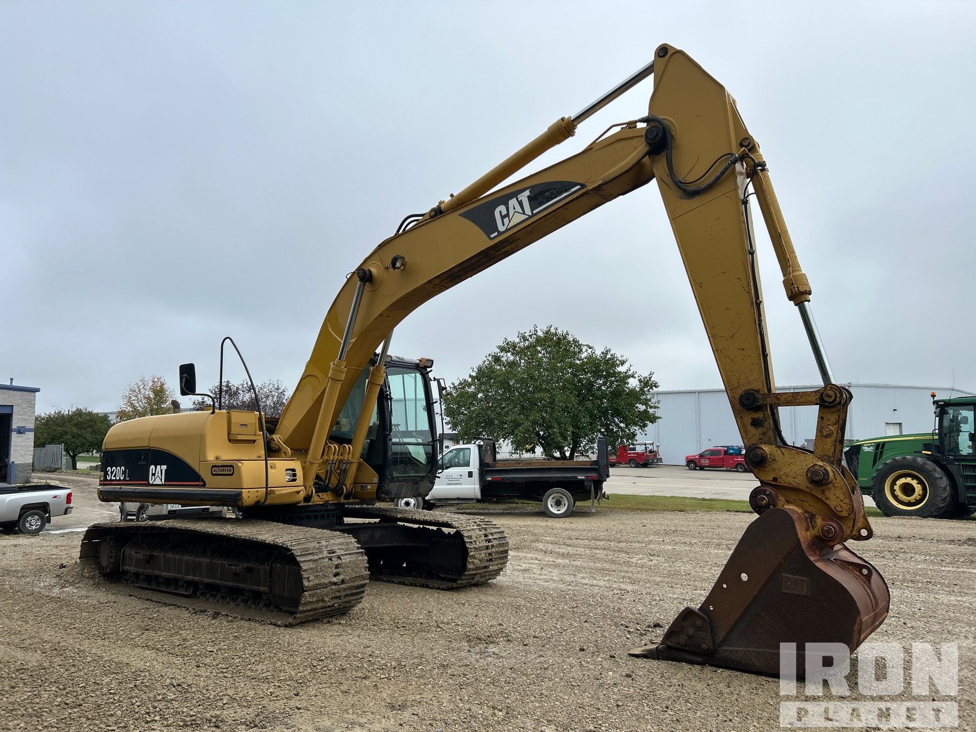 2001 Caterpillar 320C L