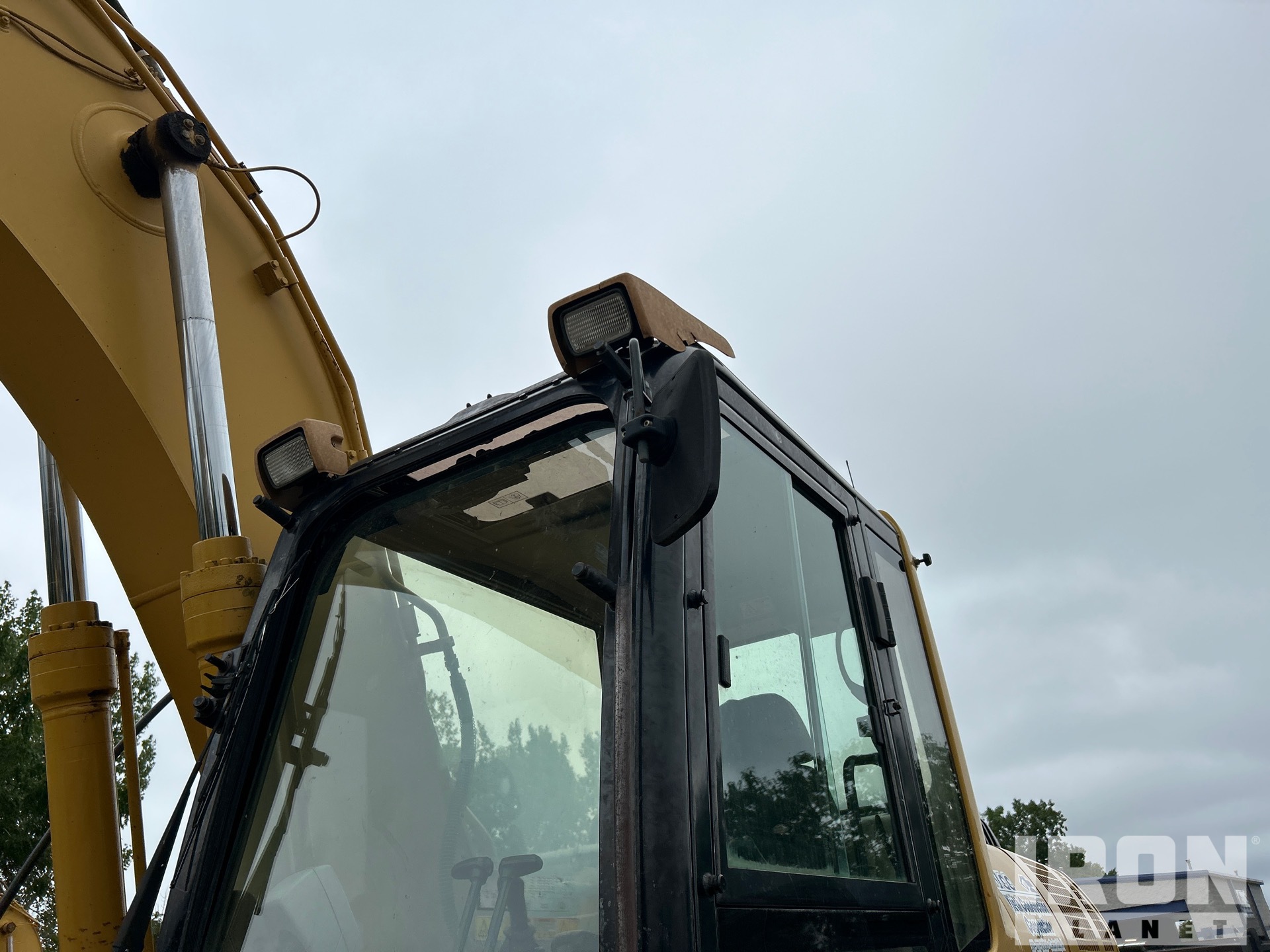 2005 Caterpillar 318C