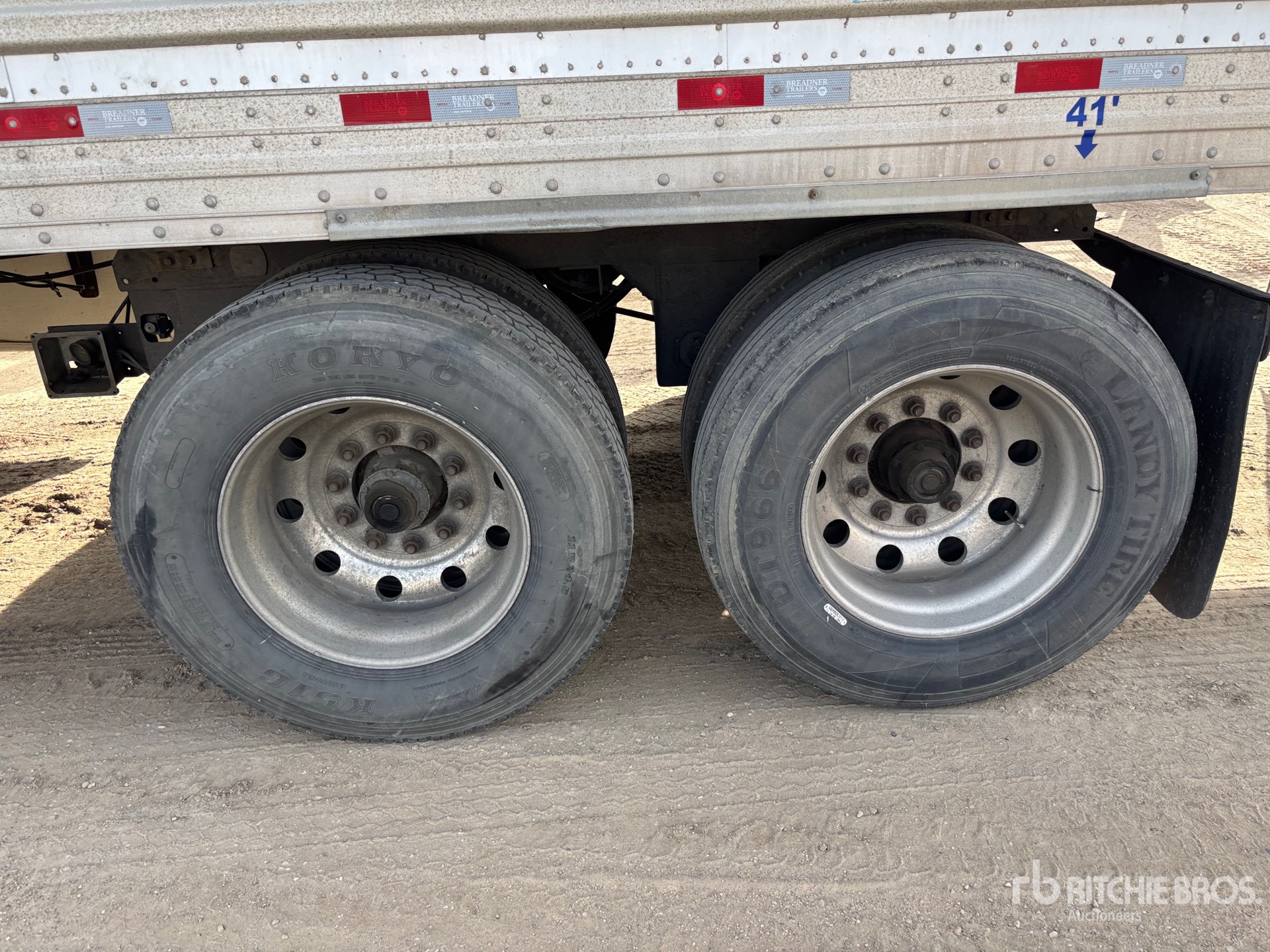 2022 Hyundai 53 ft x 102 in T/A