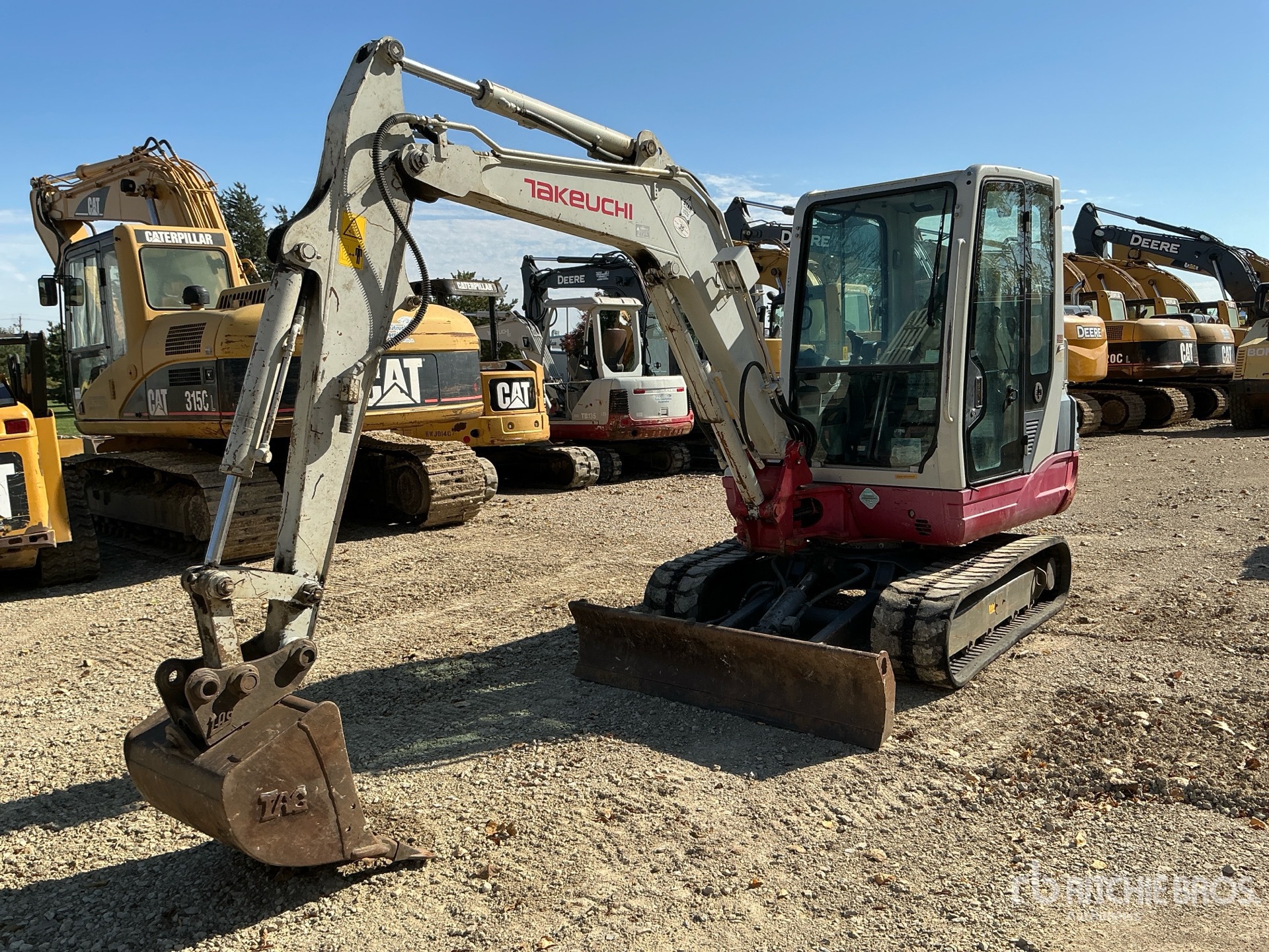 Photo of 2014 Takeuchi TB235
