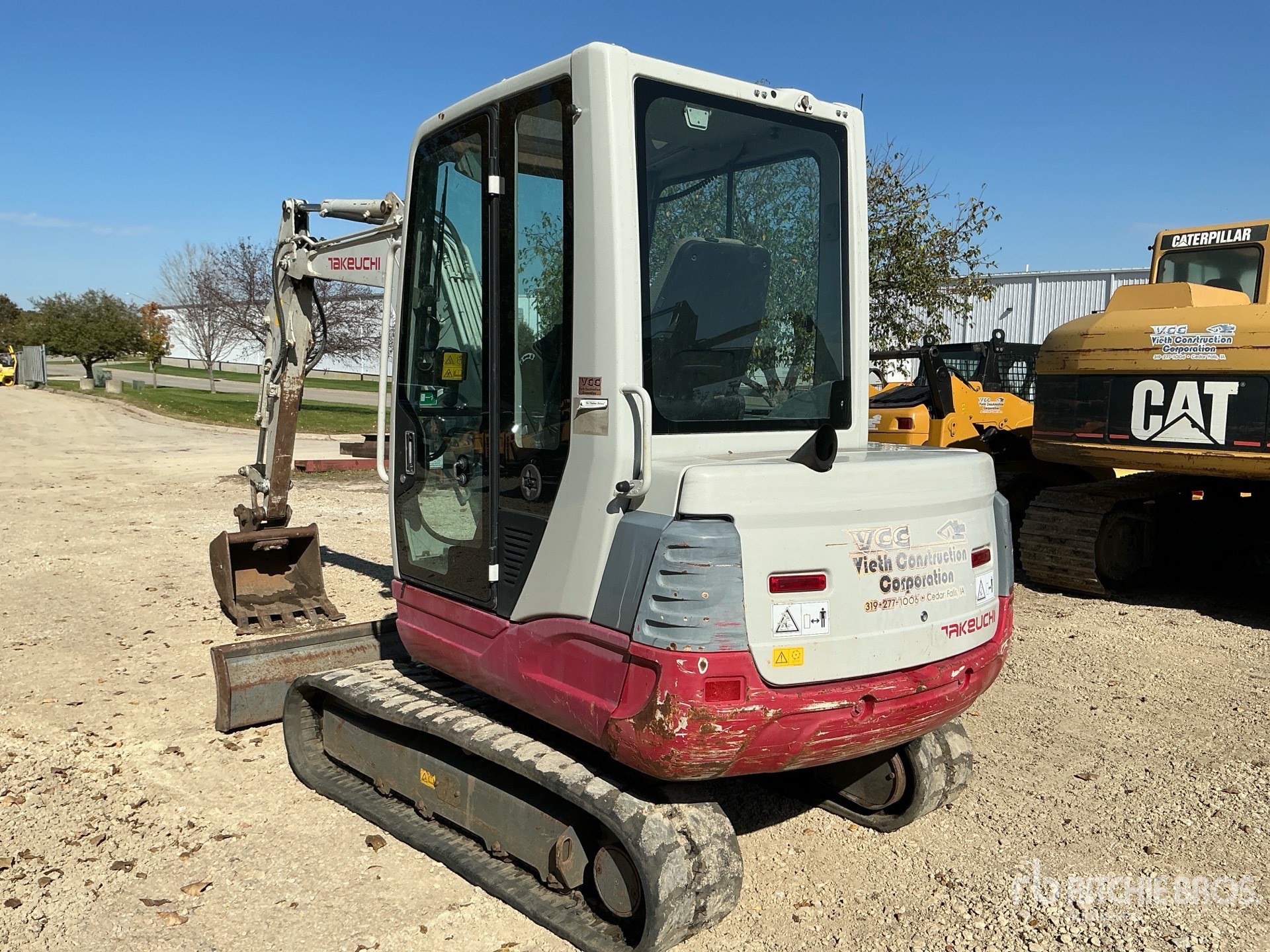 2014 Takeuchi TB235