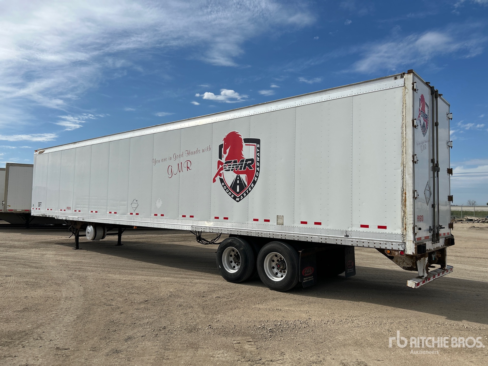 Great Dane 53 FT X 102 IN T/A HEATED