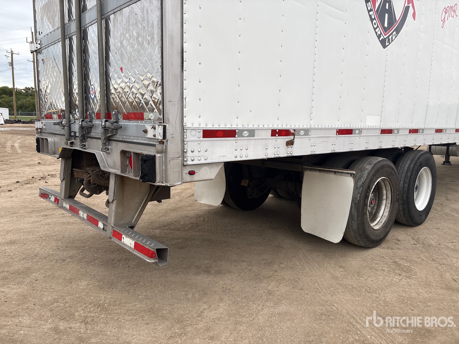 2012 Utility 53 FT X 102 IN T/A