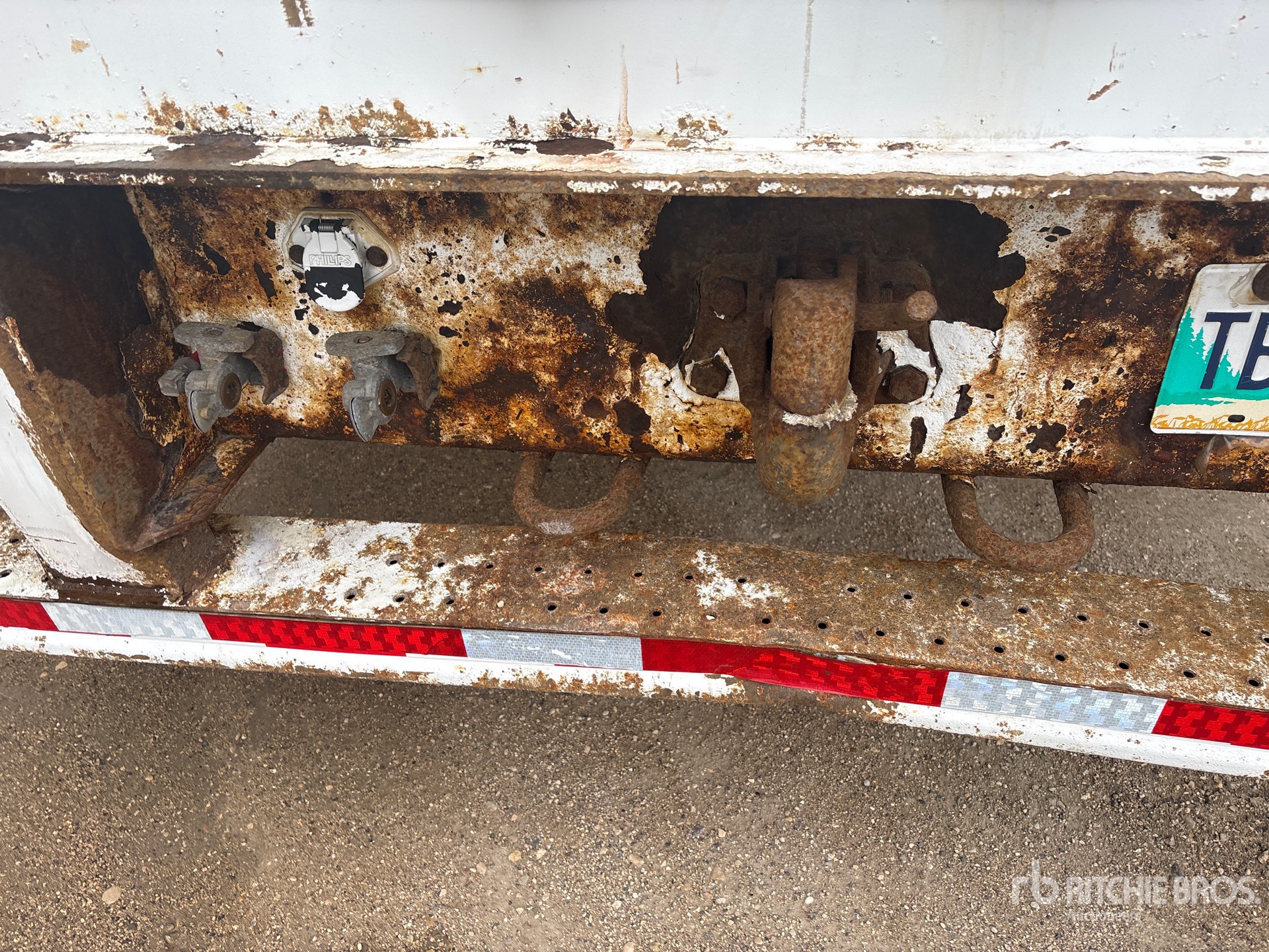 2006 Great Dane 53 FT X 102 IN T/A HEATED