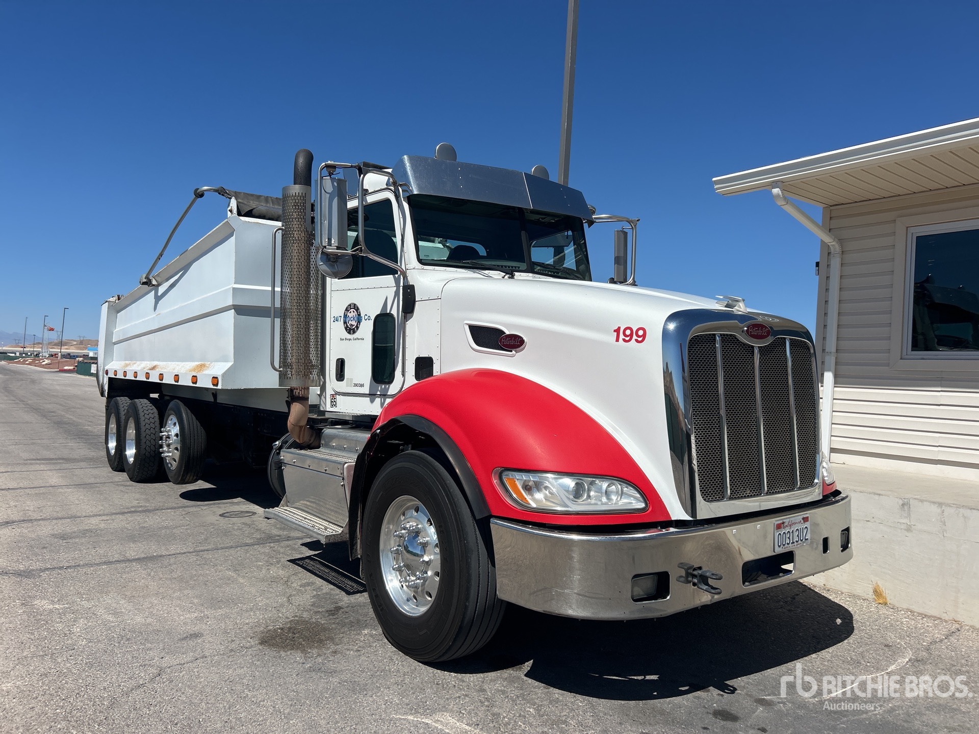 2012 Peterbilt 386