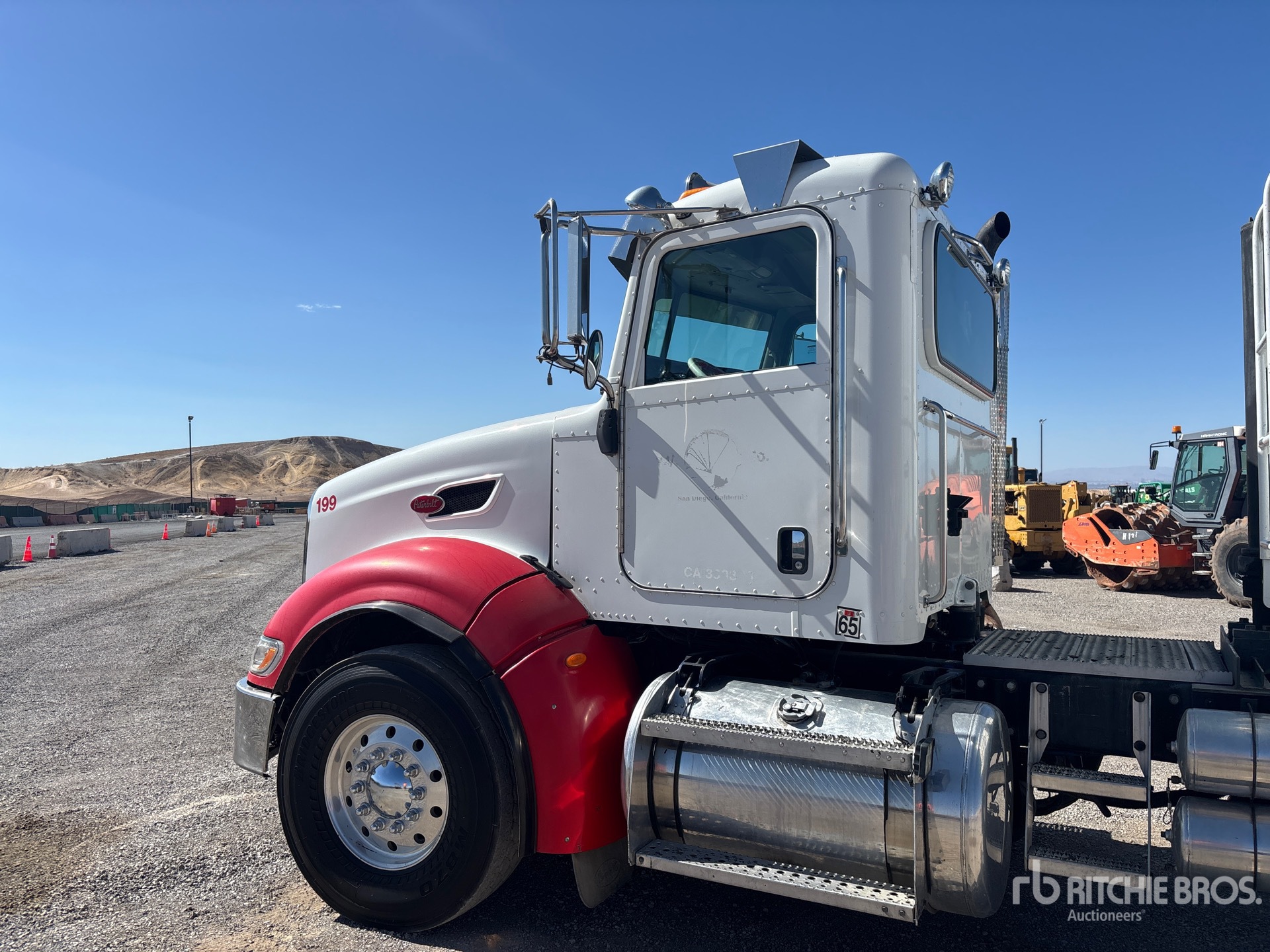 2012 Peterbilt 386